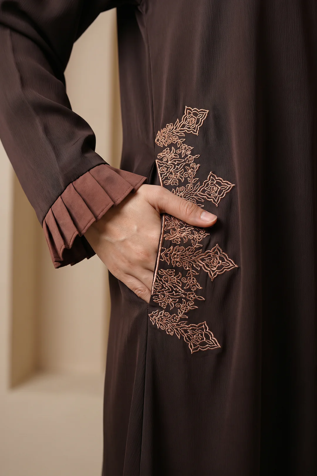 Abaya - 5048 - Image 4