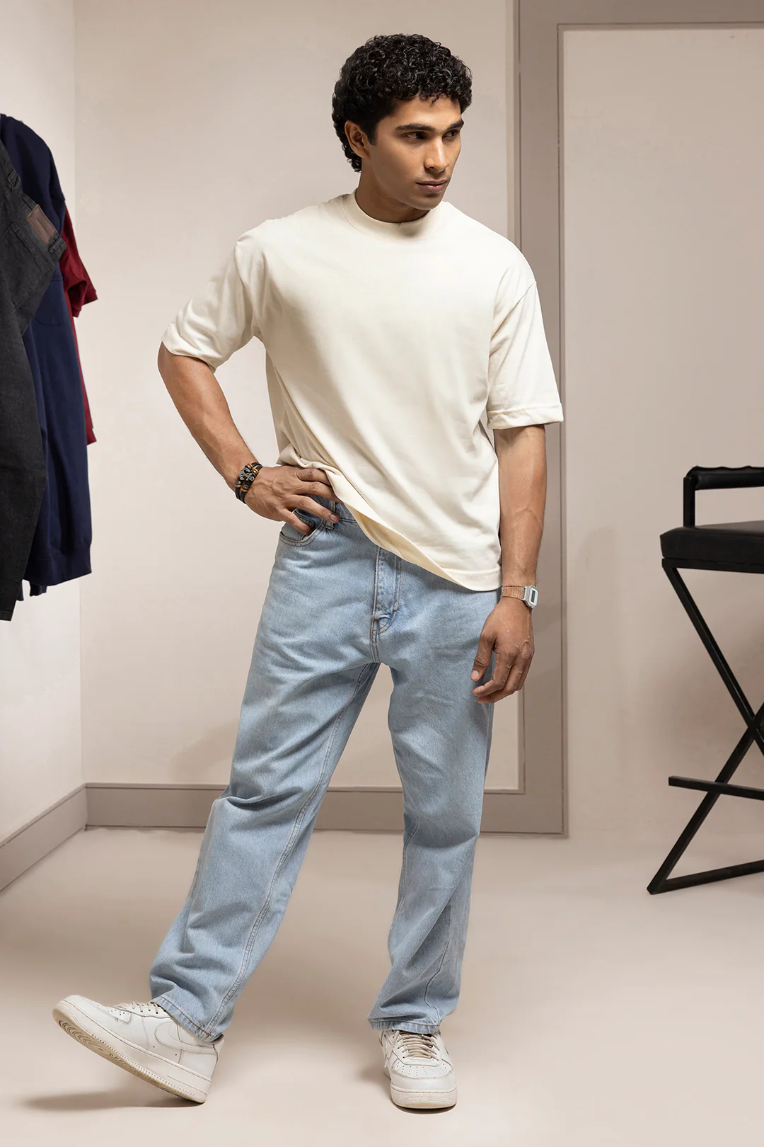 Basic Oversized T-Shirt - D002 - Image 2
