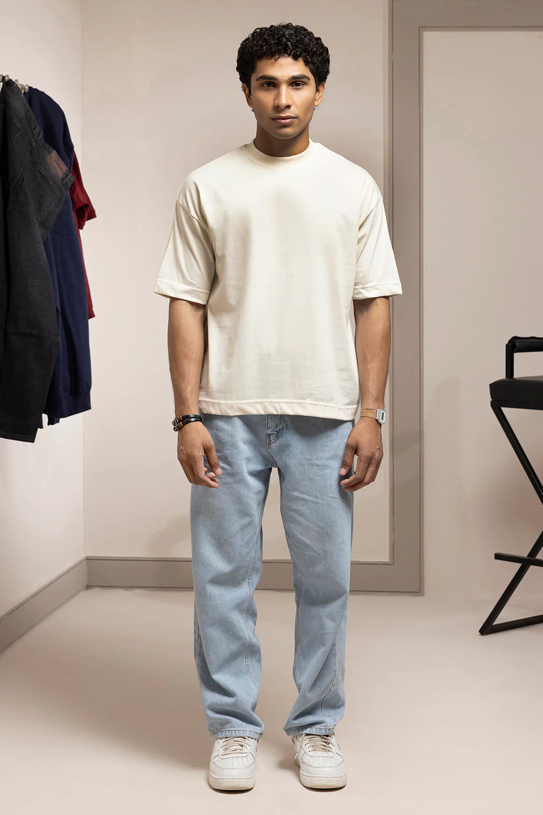Basic Oversized T-Shirt - D002 - Image 3