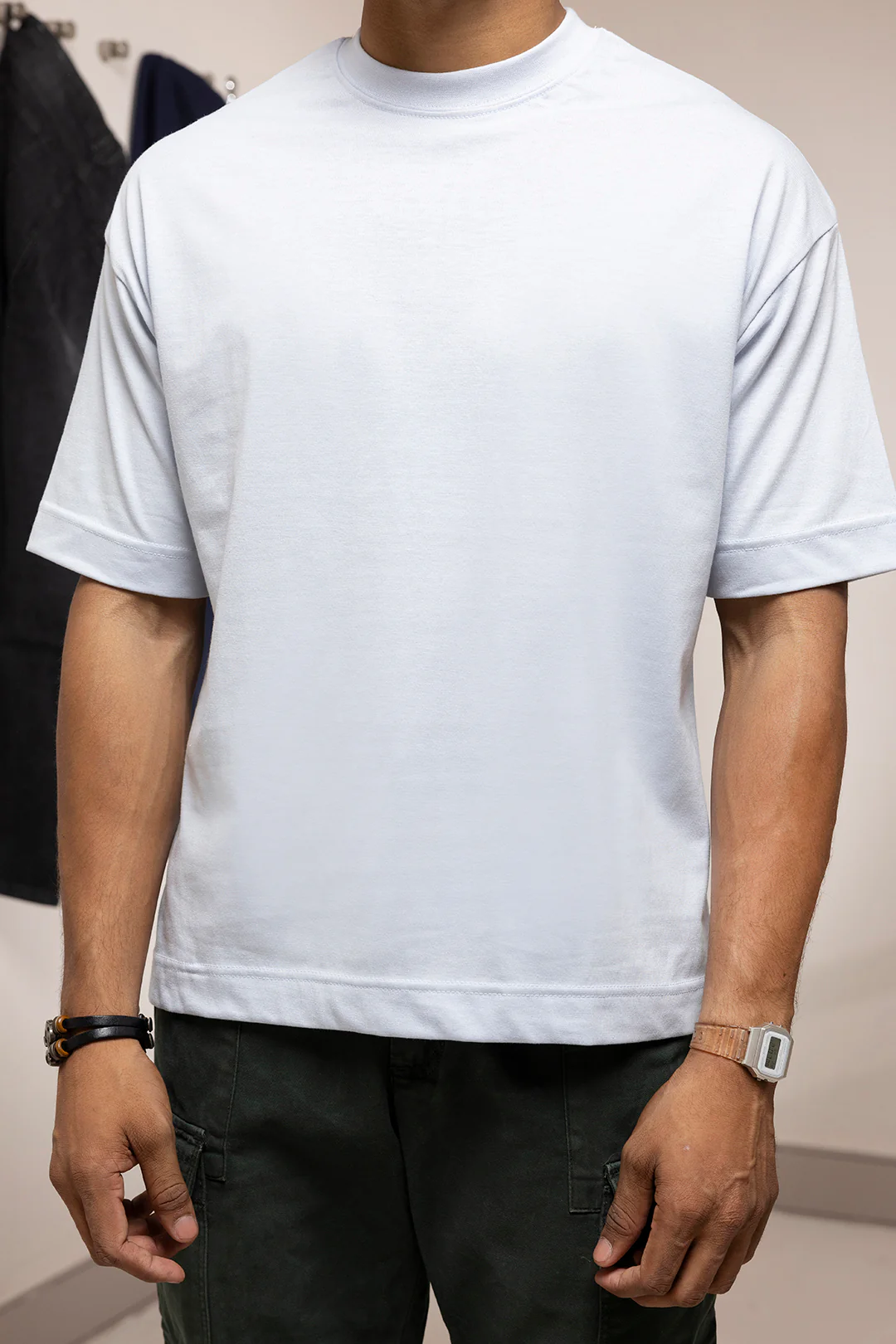 Basic Oversized T-Shirt - D006 - Image 3