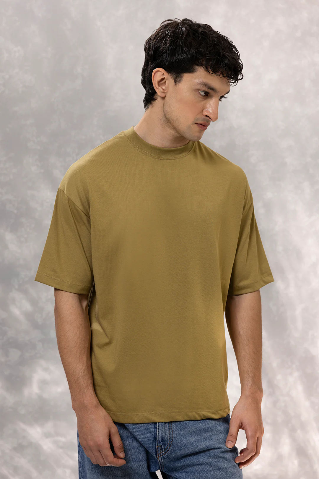 Basic Oversized T-Shirt - D007 - Image 4