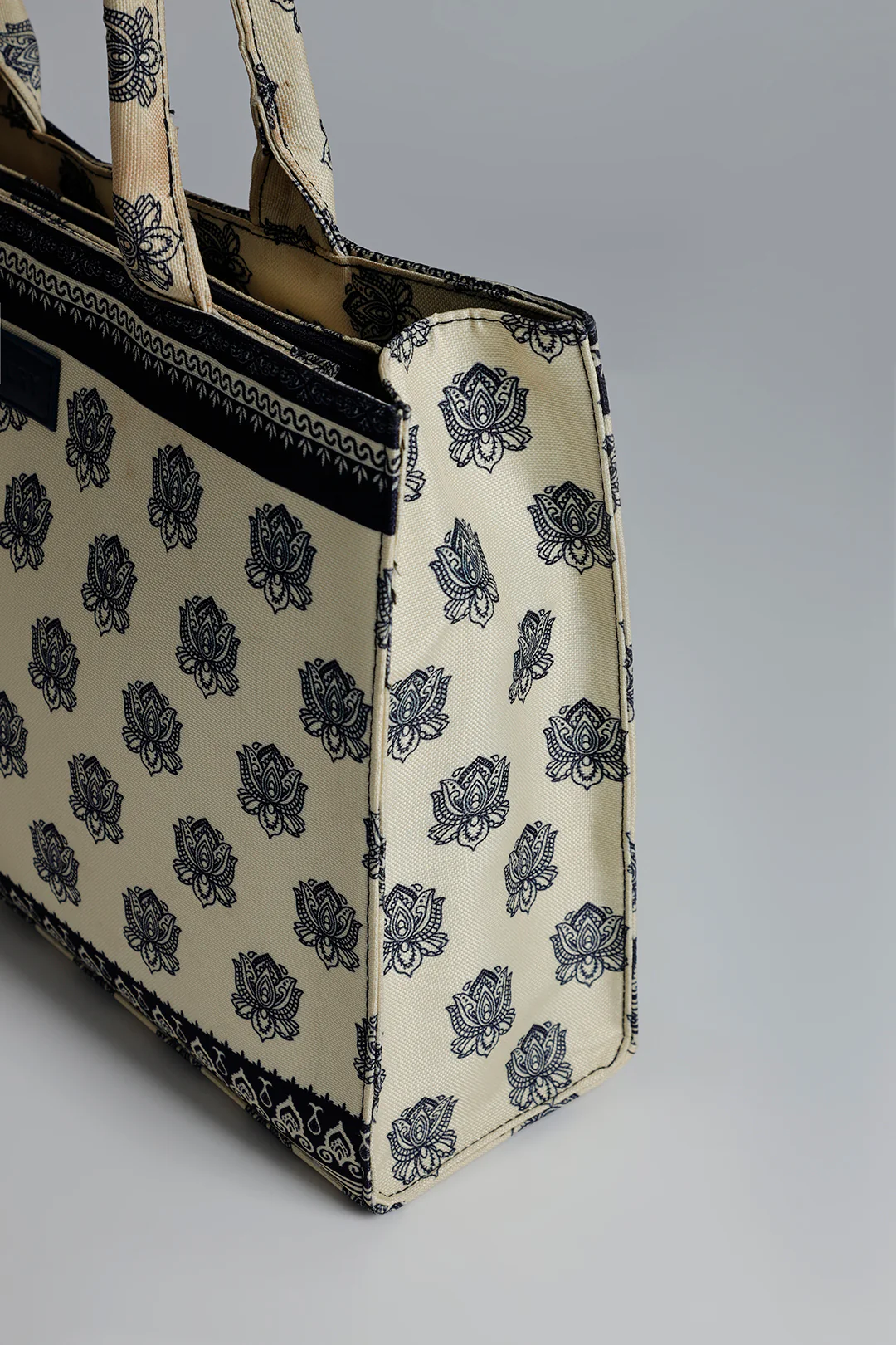 Canvas Bags - E444 - Image 4