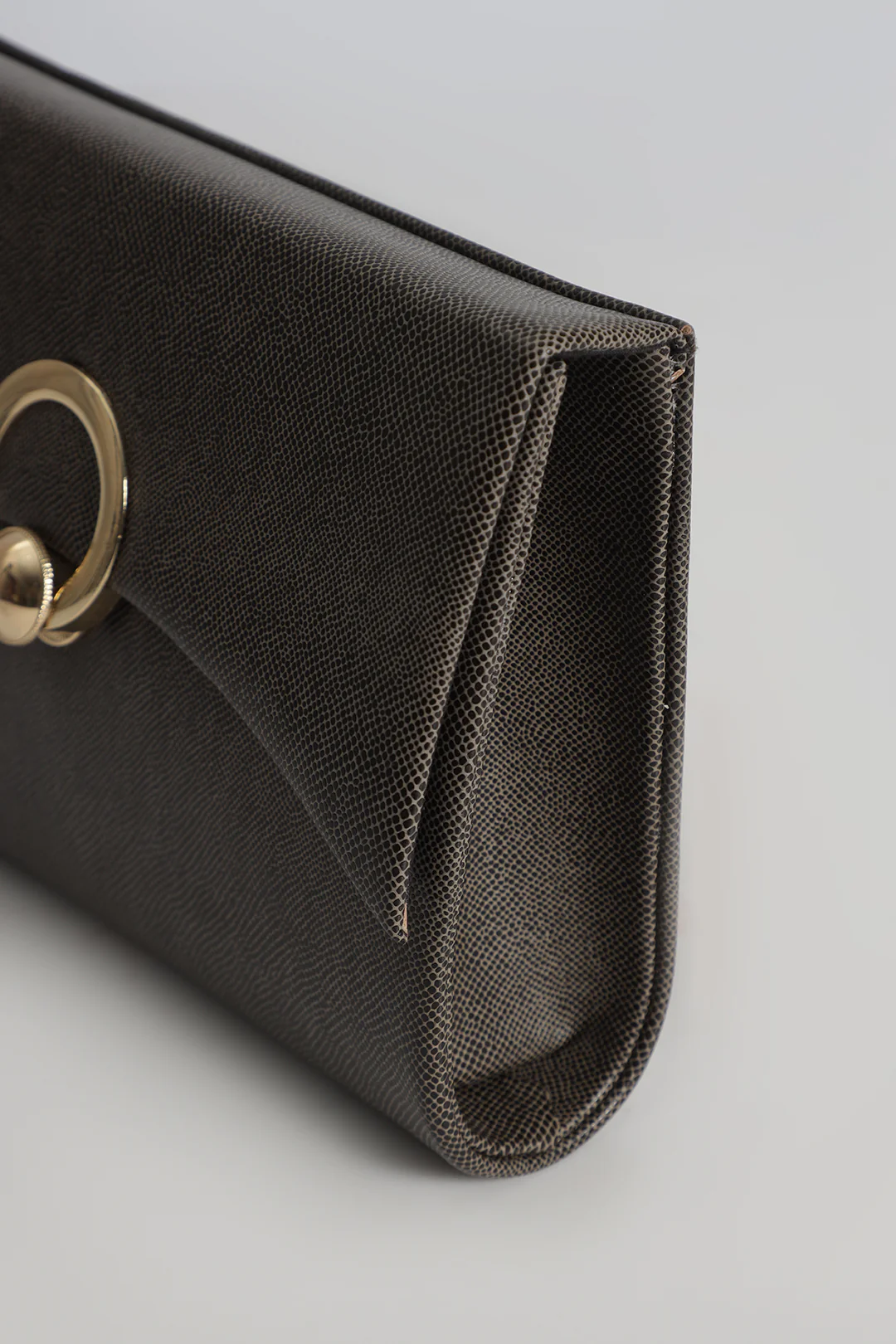 Clutch - E576 - Image 3