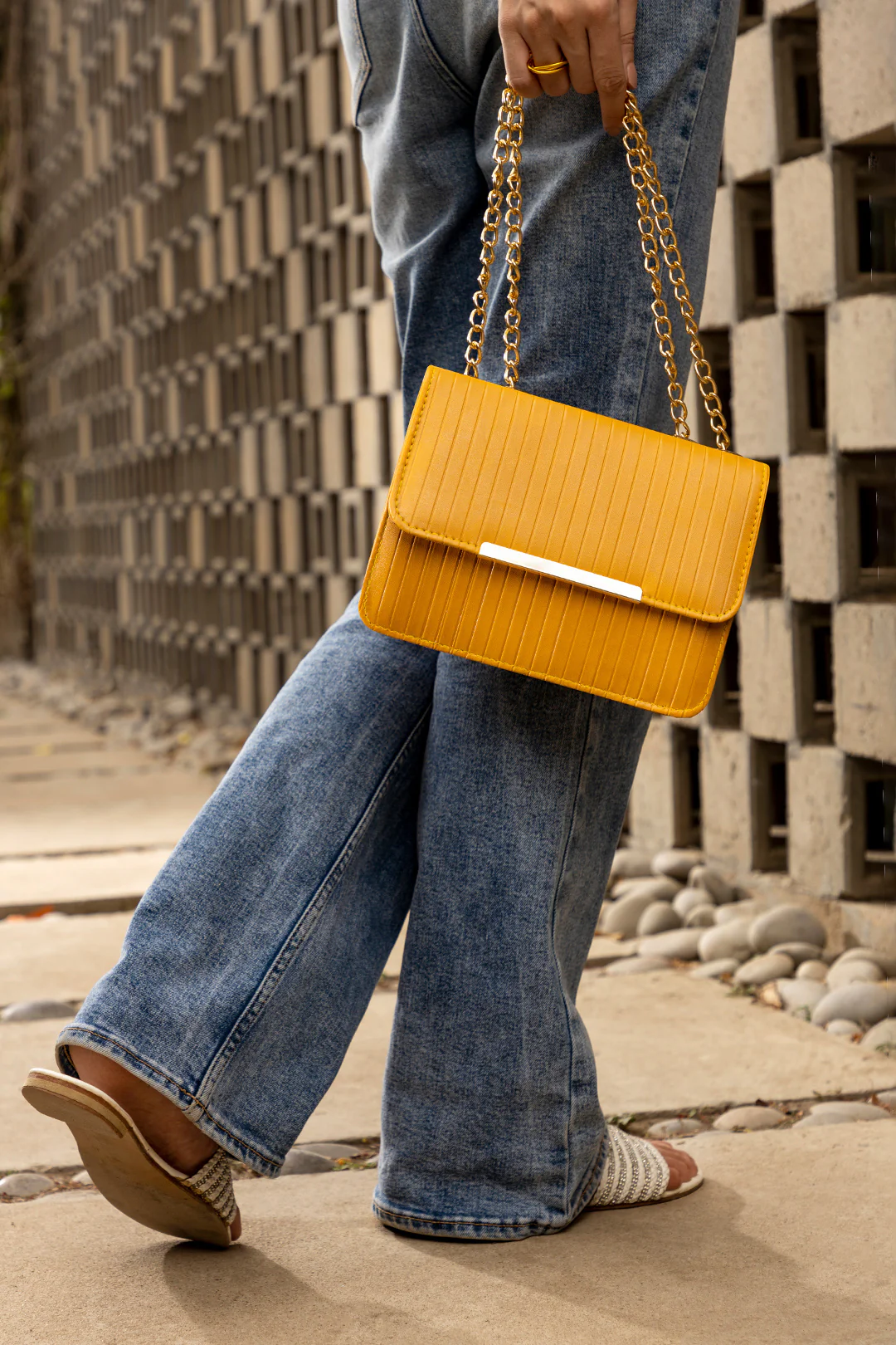 Cross-Body Bag - 0124 - Image 5