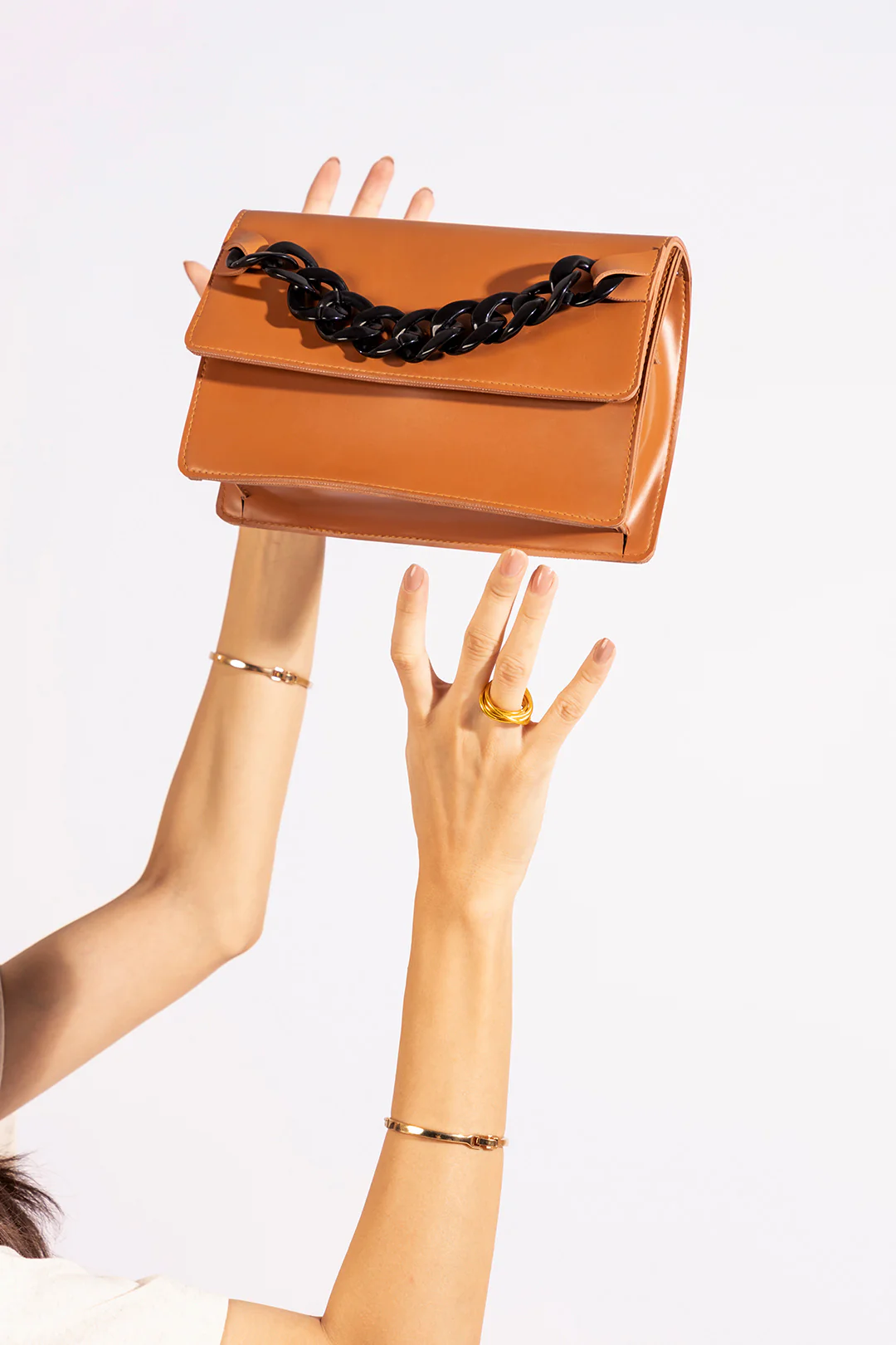 Cross-Body Bag - E139 - Image 4