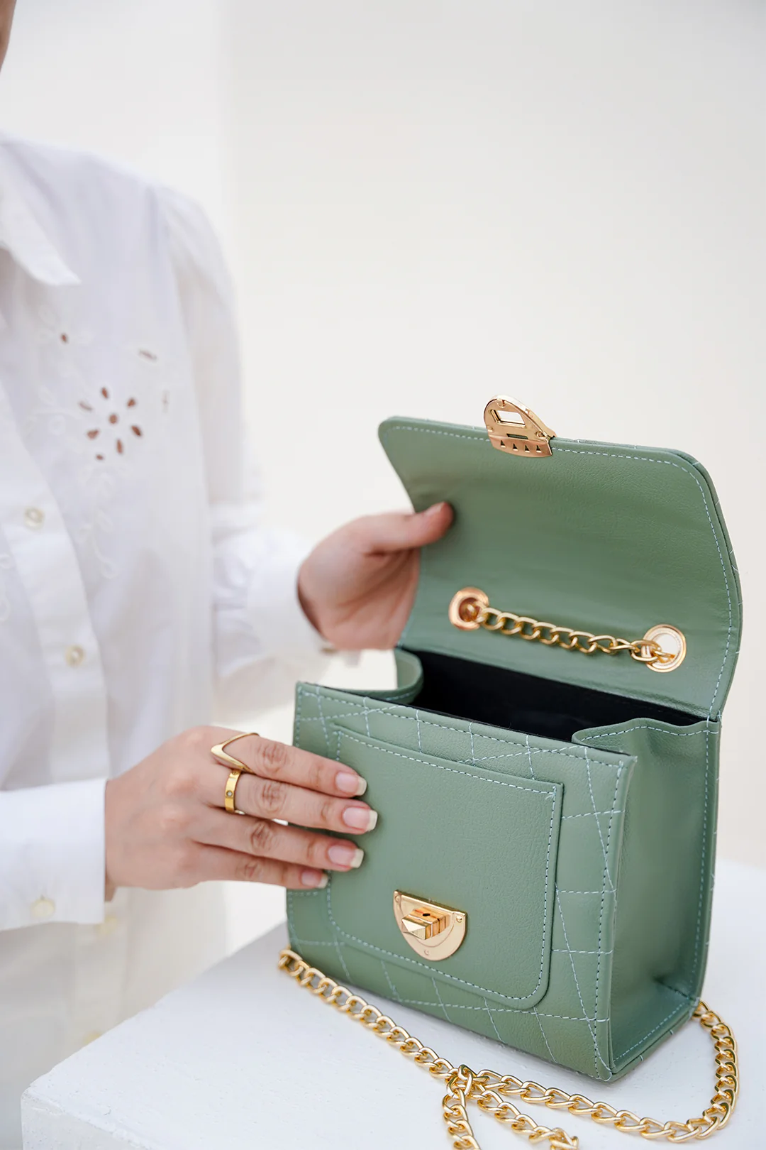 Cross-Body Bag - E204 - Image 3