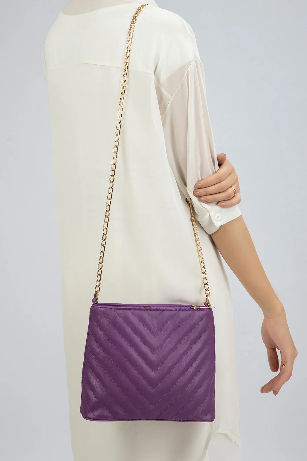 Cross-Body Bags - E076 - Image 5