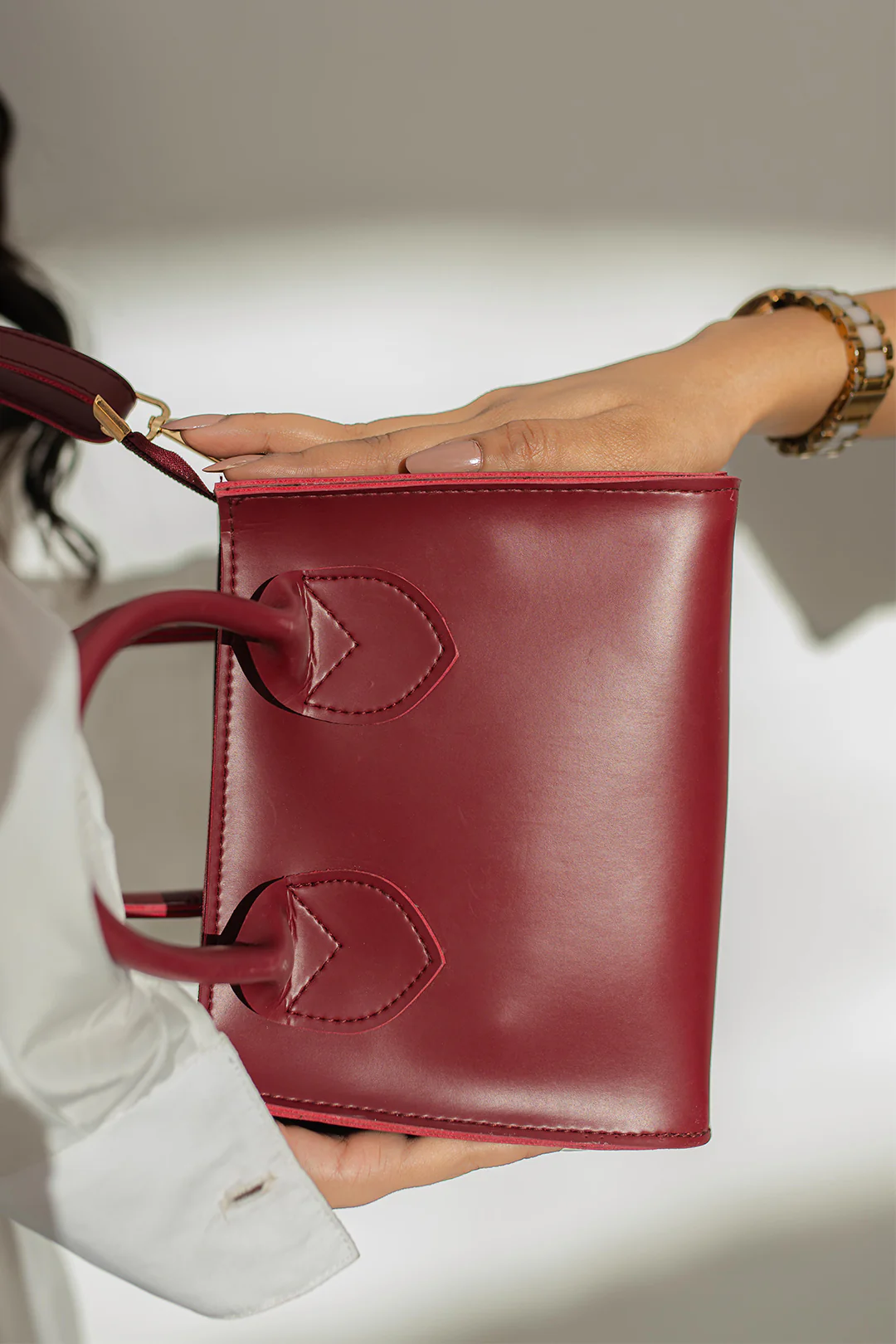 Cross-Body Bags - E232 - Image 4