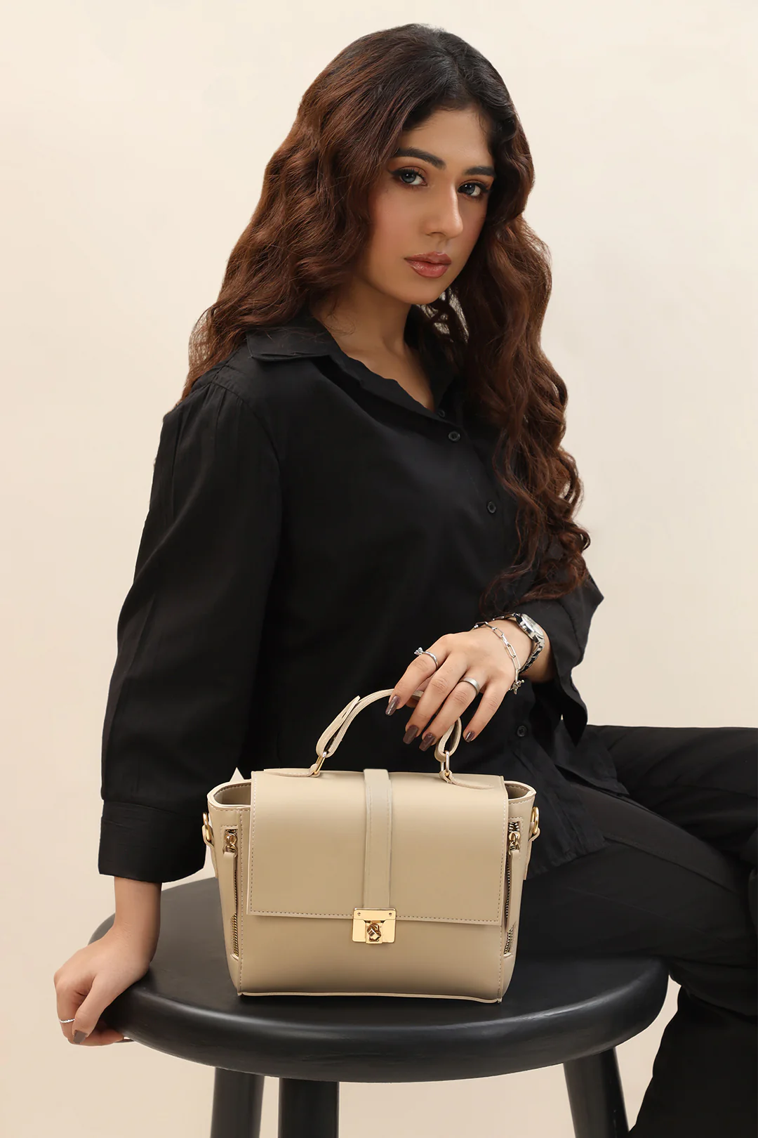 Cross-Body Bags - E281 - Image 9