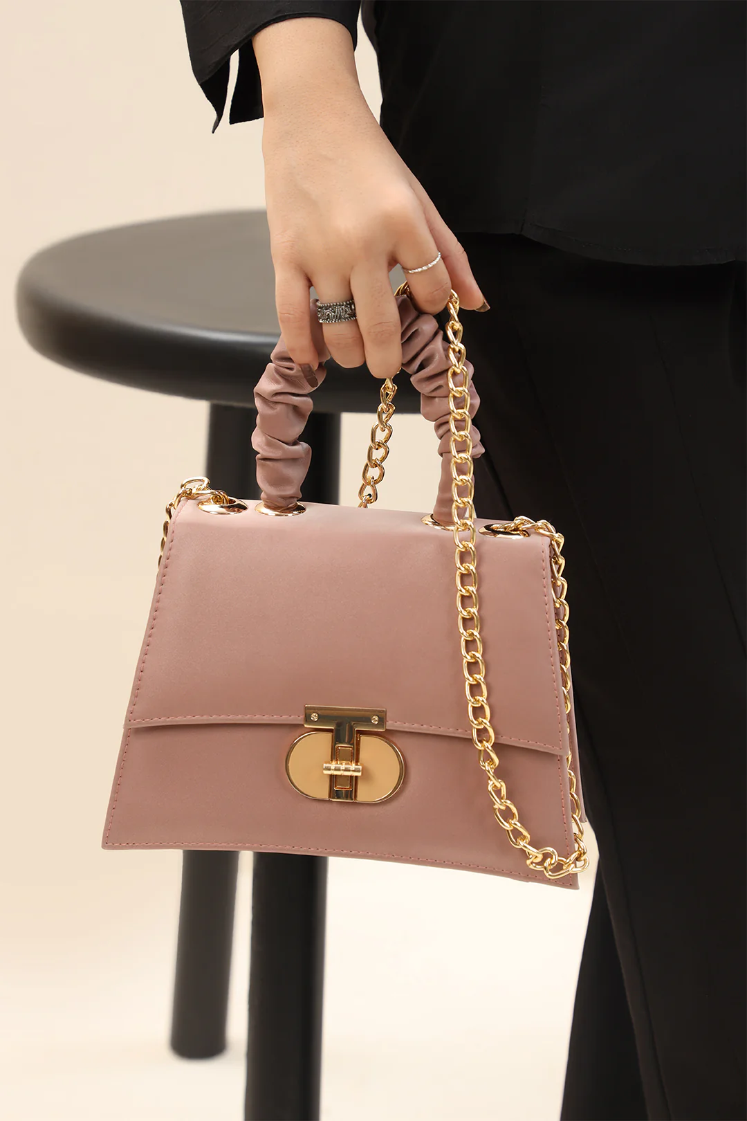 Cross-Body Bags - E287 - Image 5