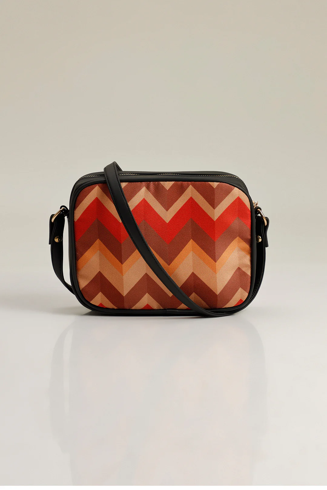 Cross-Body Bags - E362 - Image 2