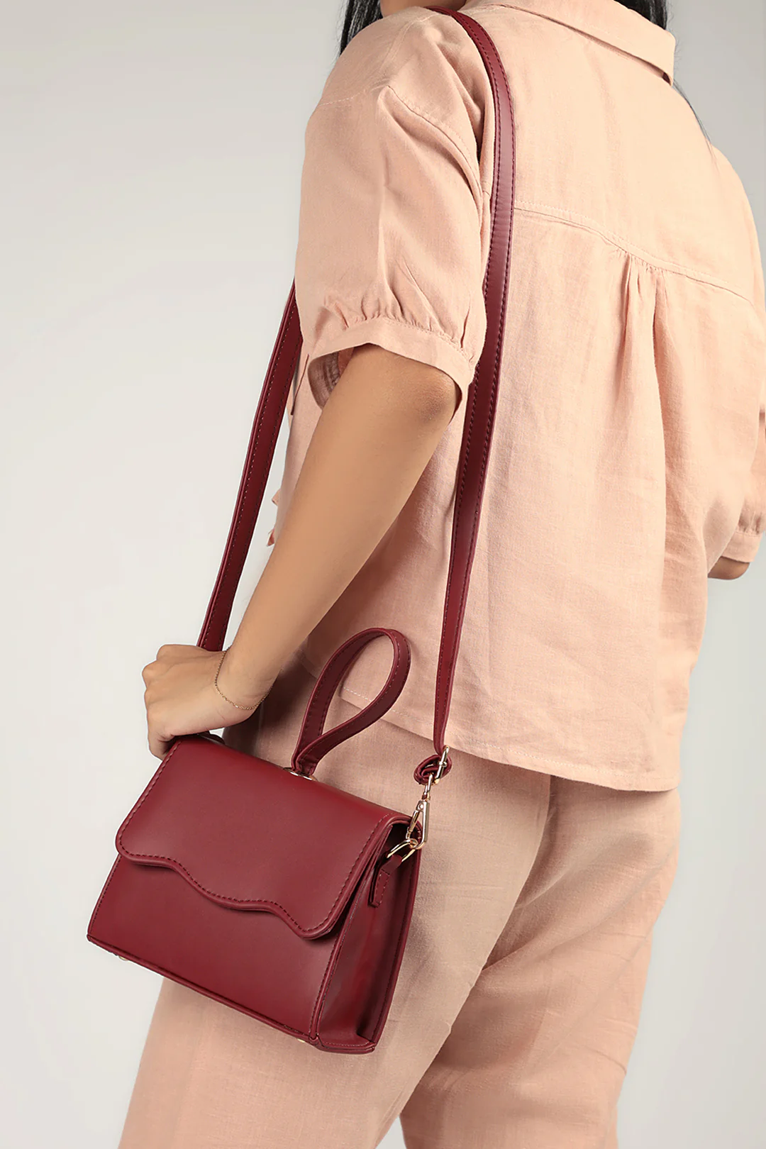 Cross-Body Bags - E386 - Image 12