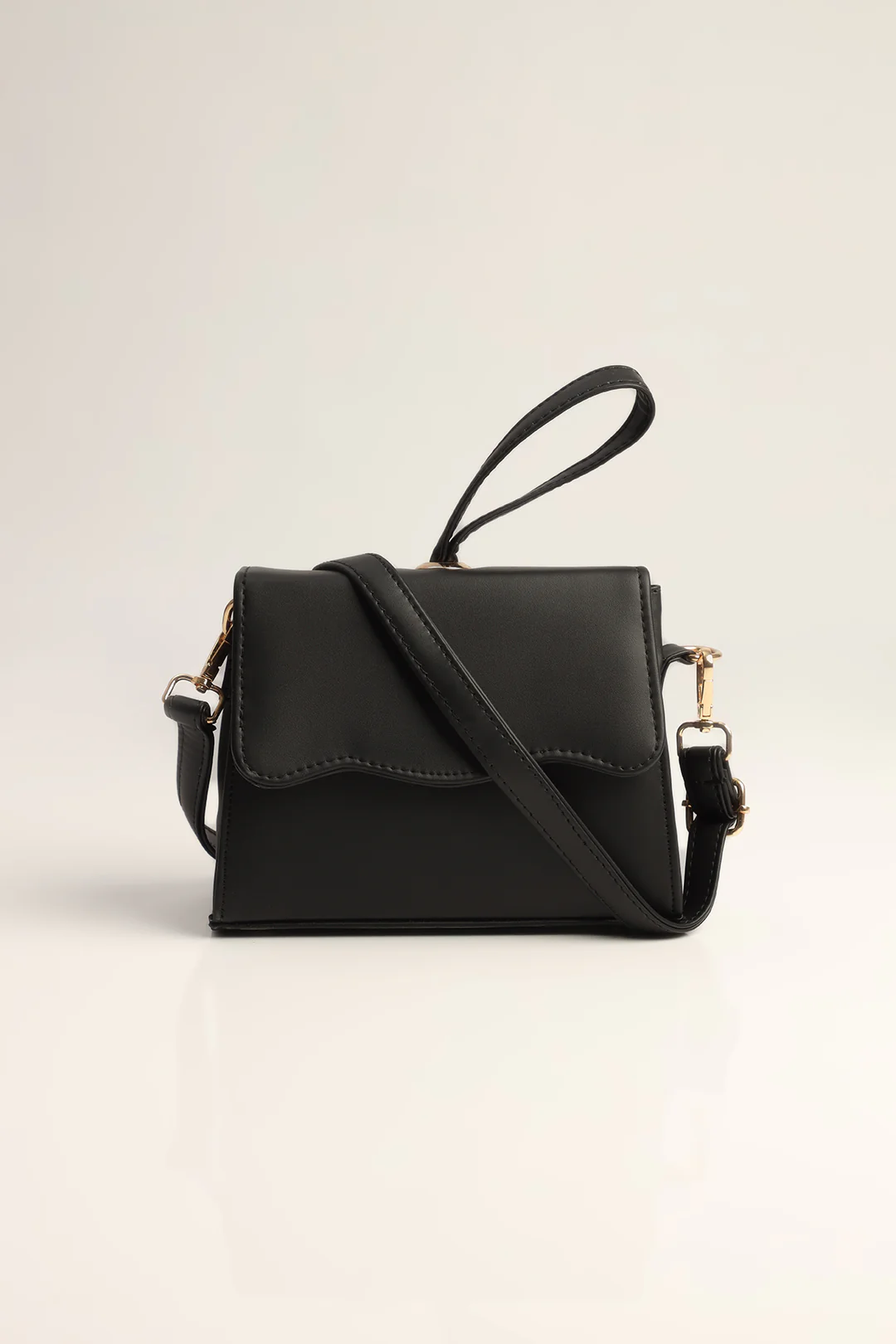 Cross-Body Bags - E386 - Image 5