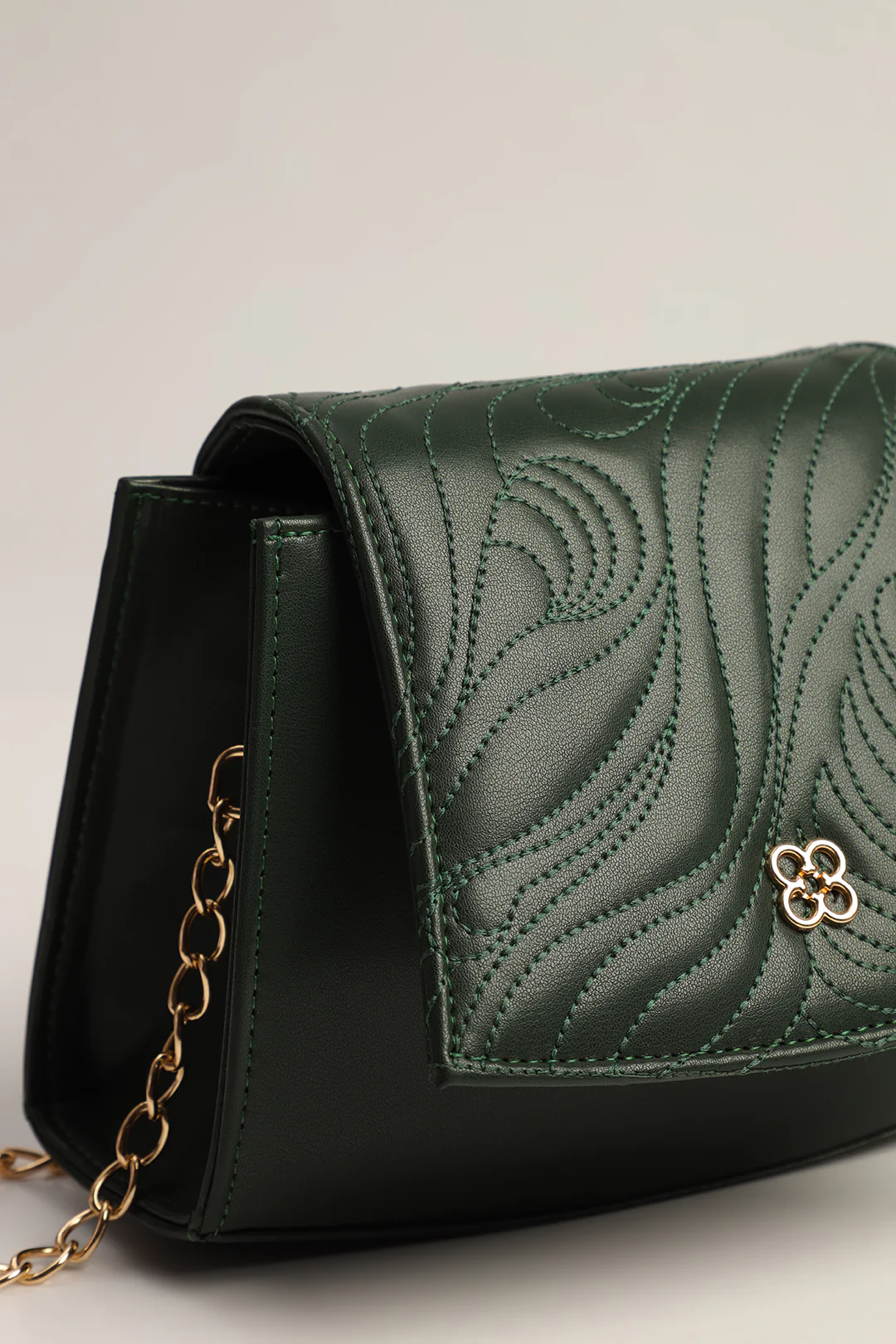 Cross-Body Bags - E387 - Image 10