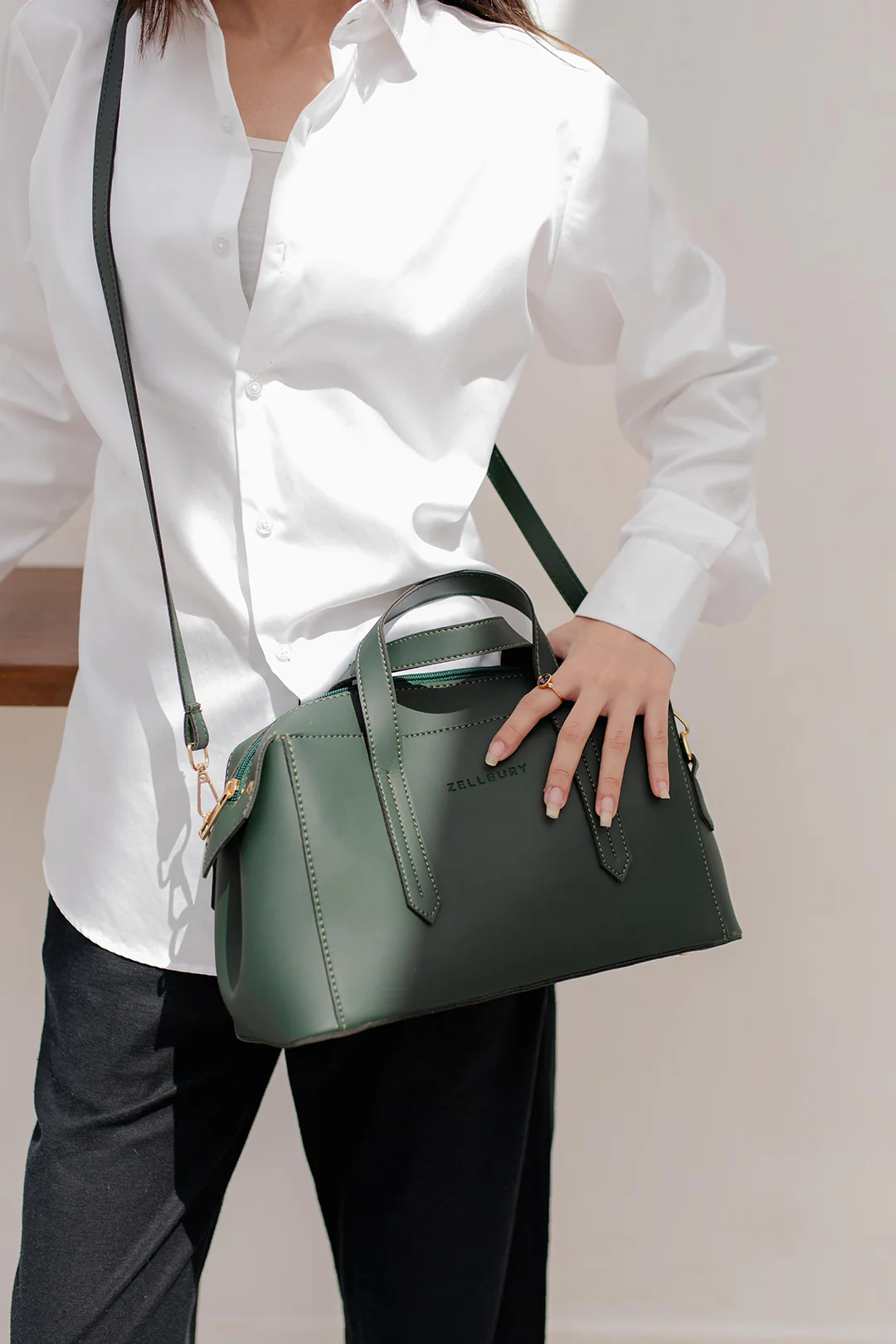 Cross-Body Bags - E403 - Image 11
