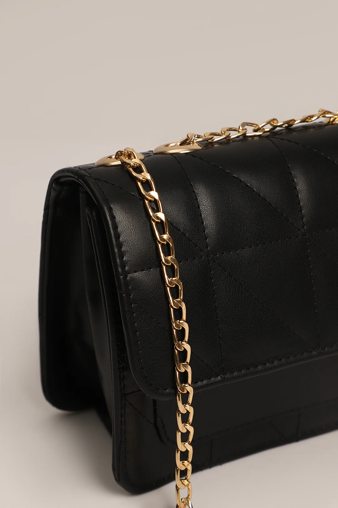 Cross-Body Bags - E440 - Image 5