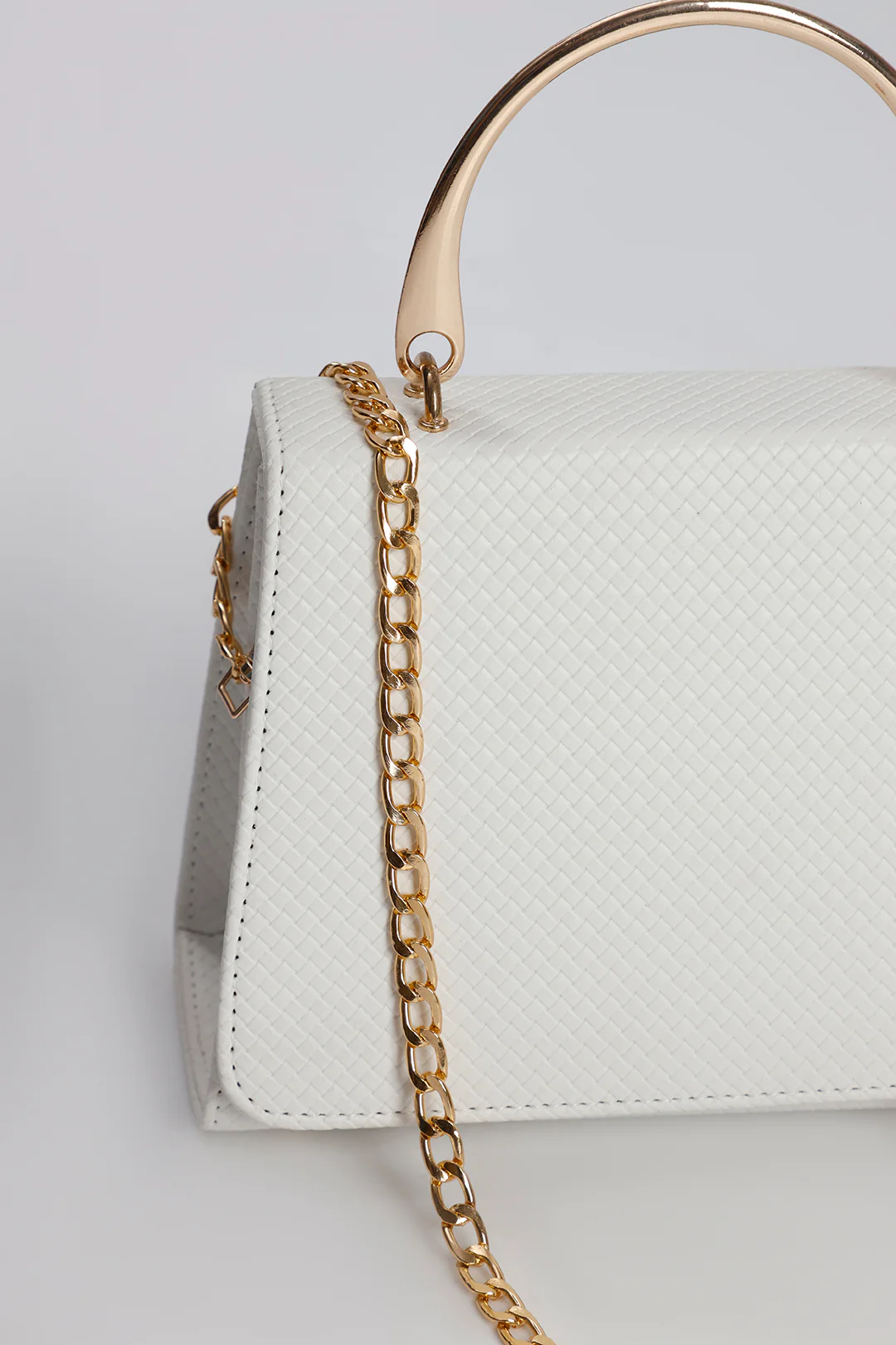 Cross-Body Bags - E482 - Image 5