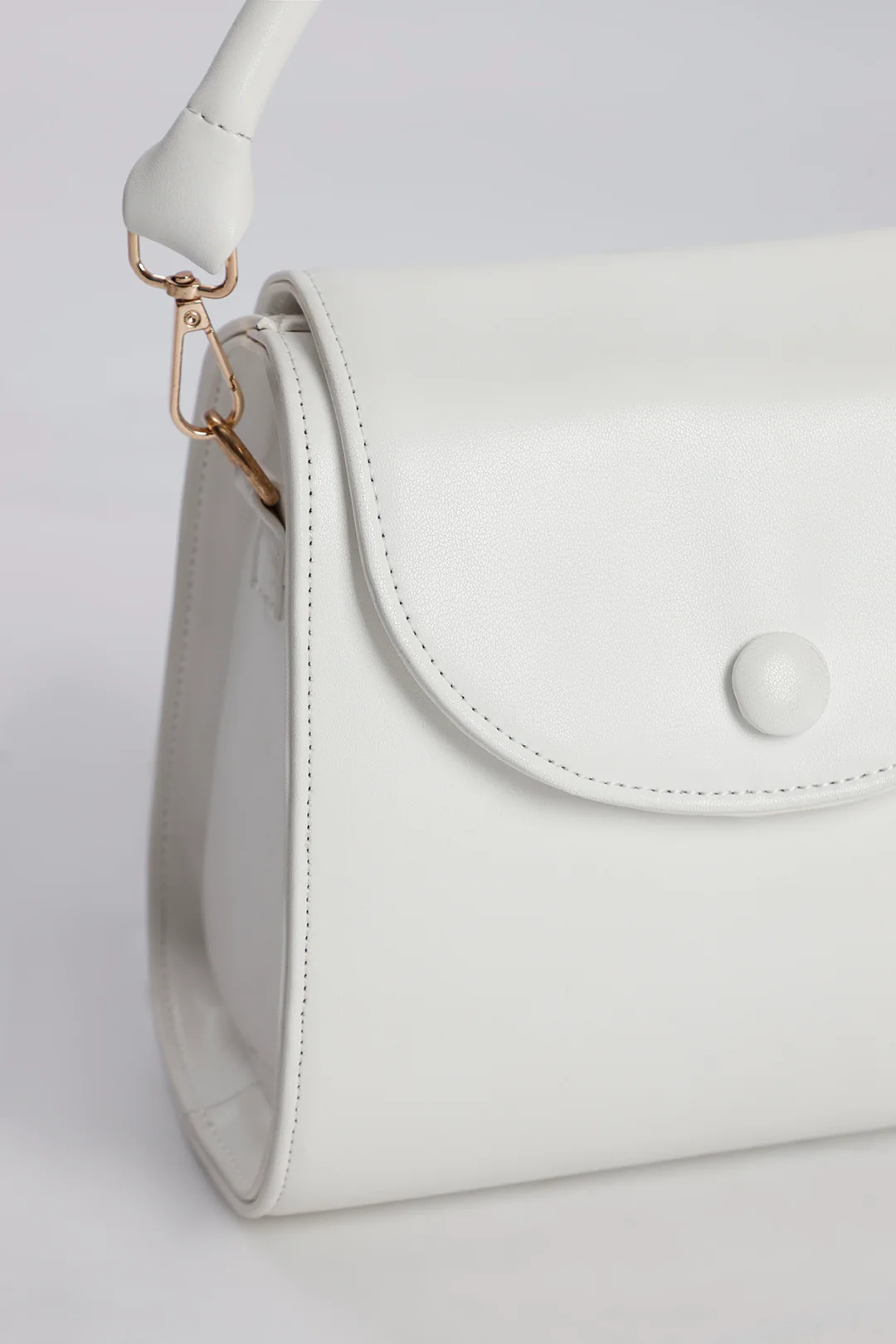 Cross-Body Bags - E504 - Image 9