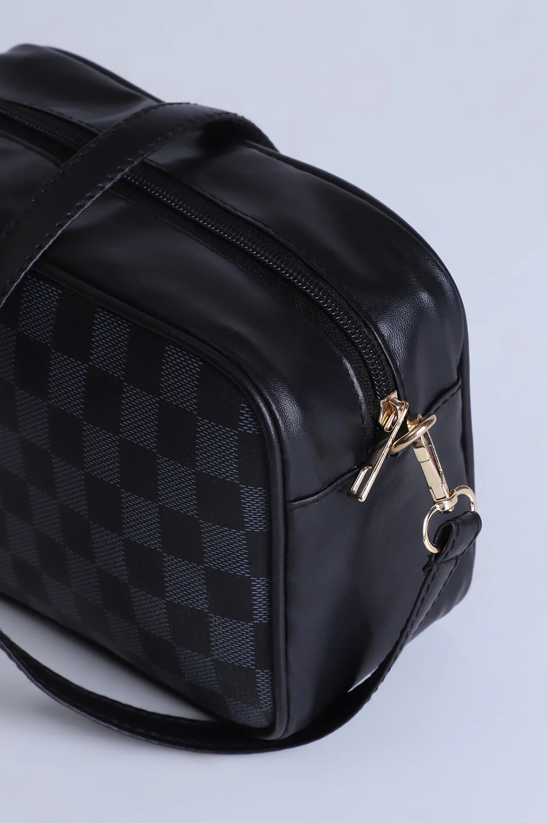 Cross-Body Bags - E530 - Image 3