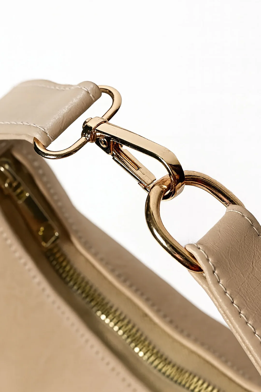 Cross-Body Bags - E881 - Image 8