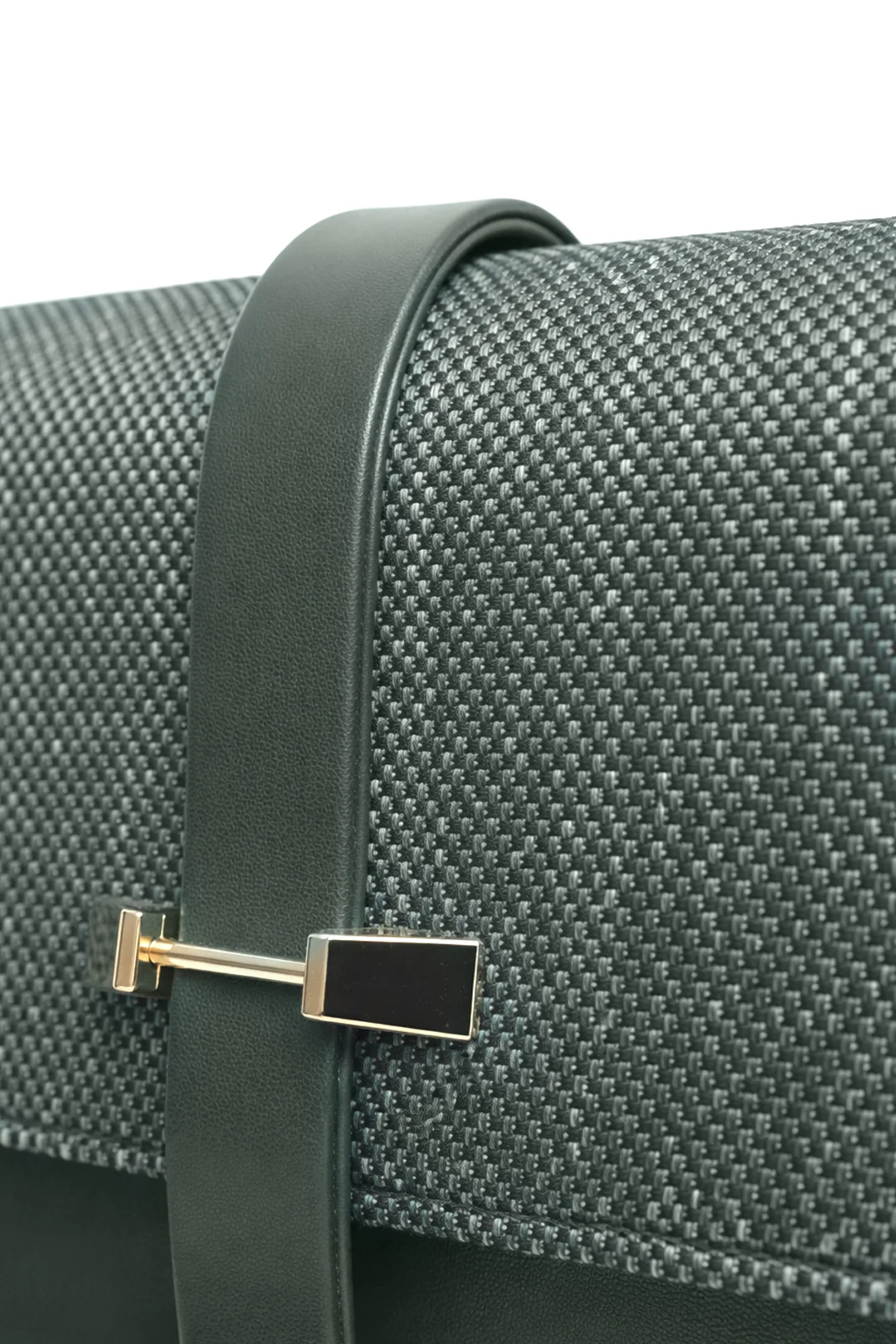 Cross-Body Bags - E971 - Image 9