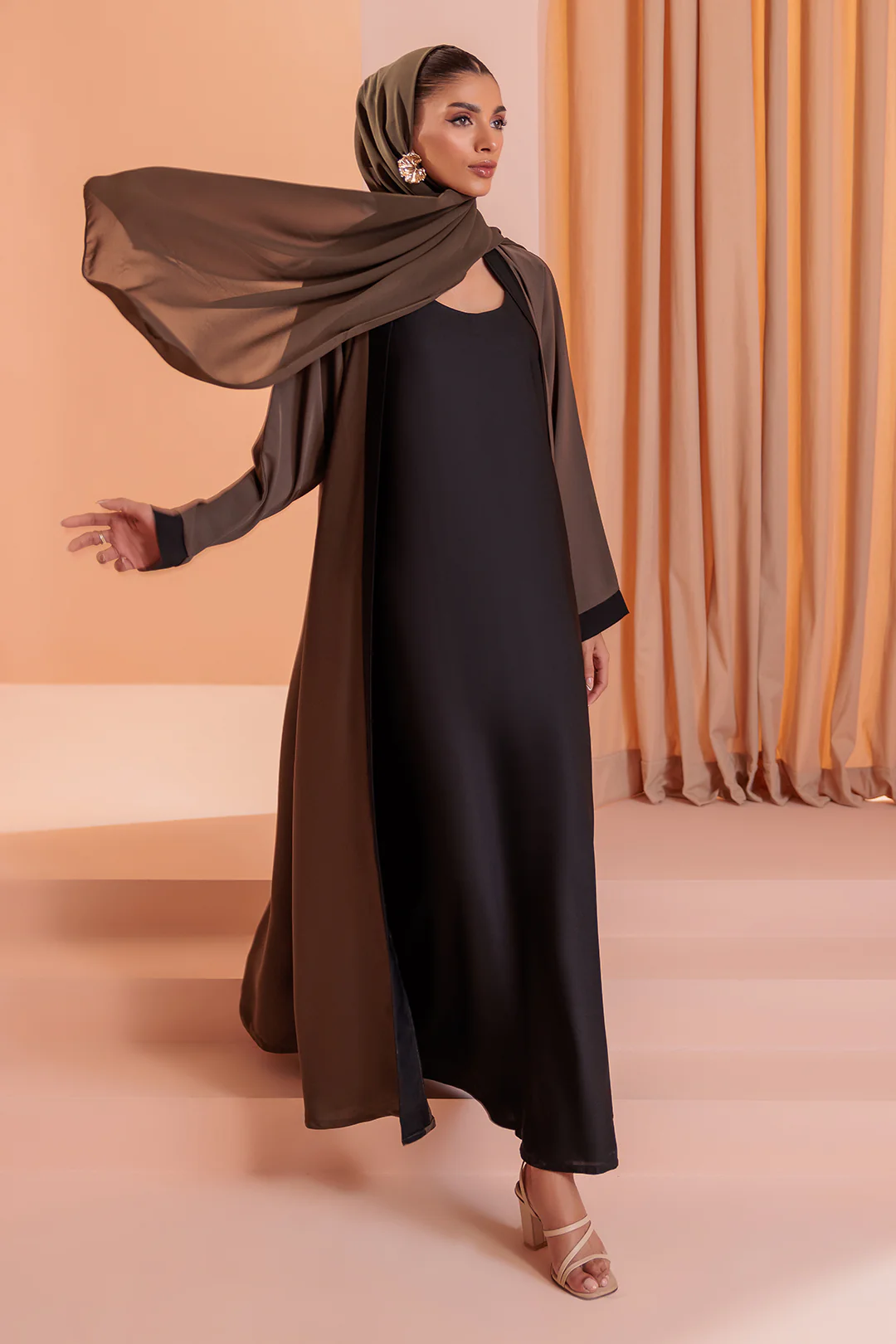Double Upper Abaya with Contrast Inner - 5005 - Image 15