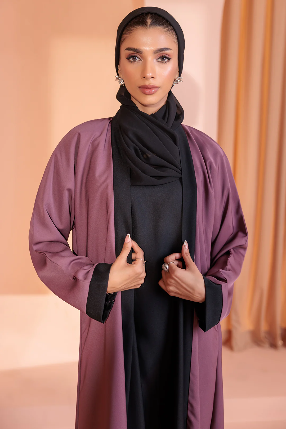 Double Upper Abaya with Contrast Inner - 5006 - Image 4