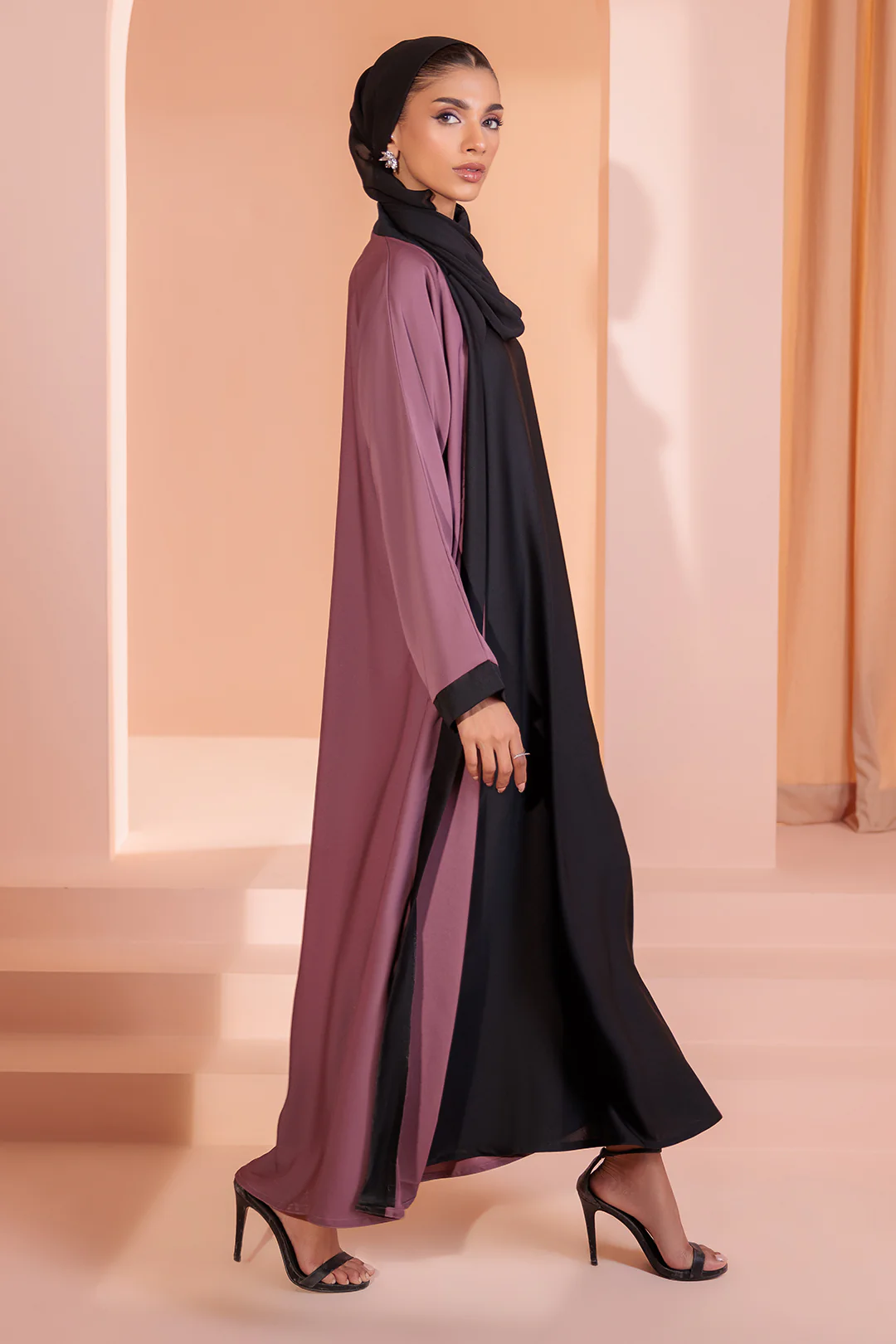Double Upper Abaya with Contrast Inner - 5006 - Image 7