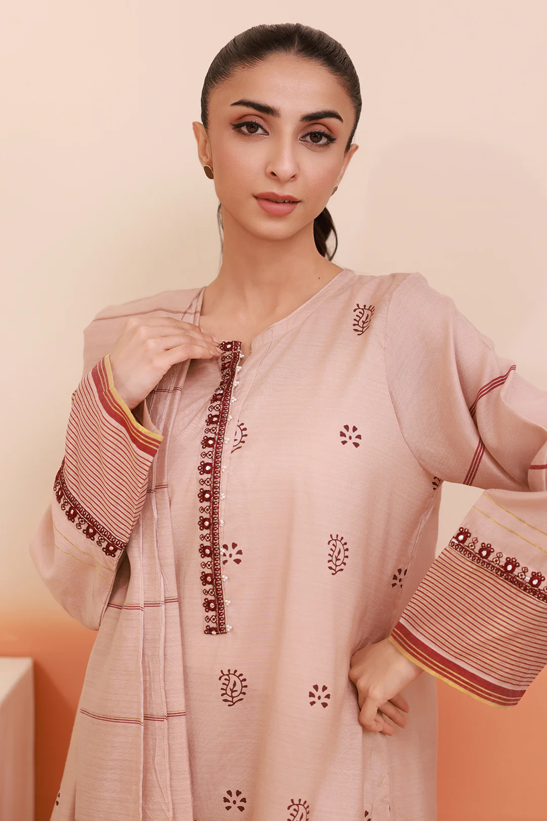Embroidered Kurta Dupatta Trouser - 2272 - Image 4