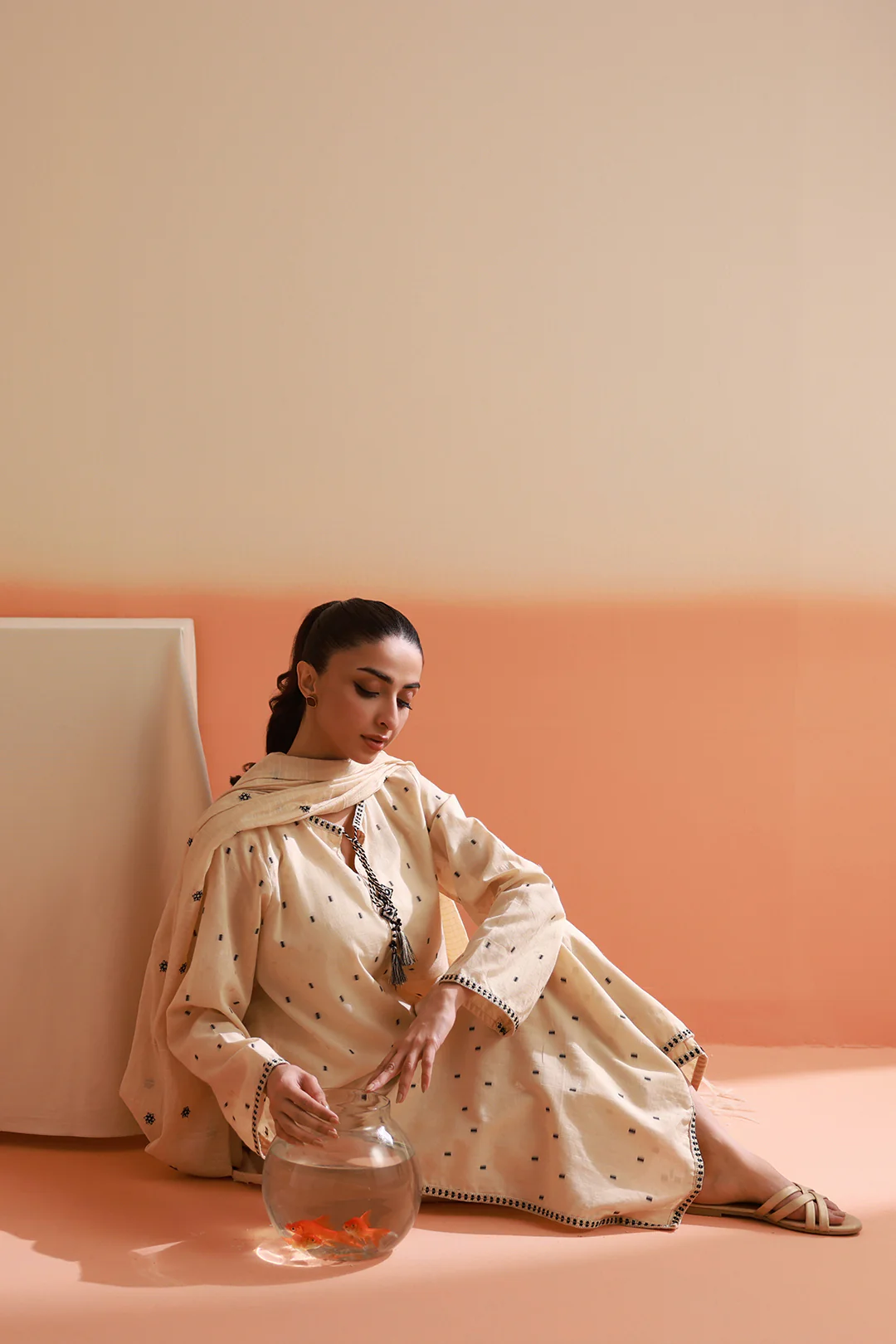 Embroidered Kurta Dupatta Trouser - 3353 - Image 2