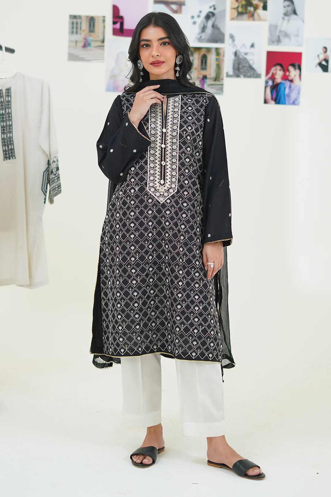 Embroidered Kurta Dupatta - 1772 - Image 2