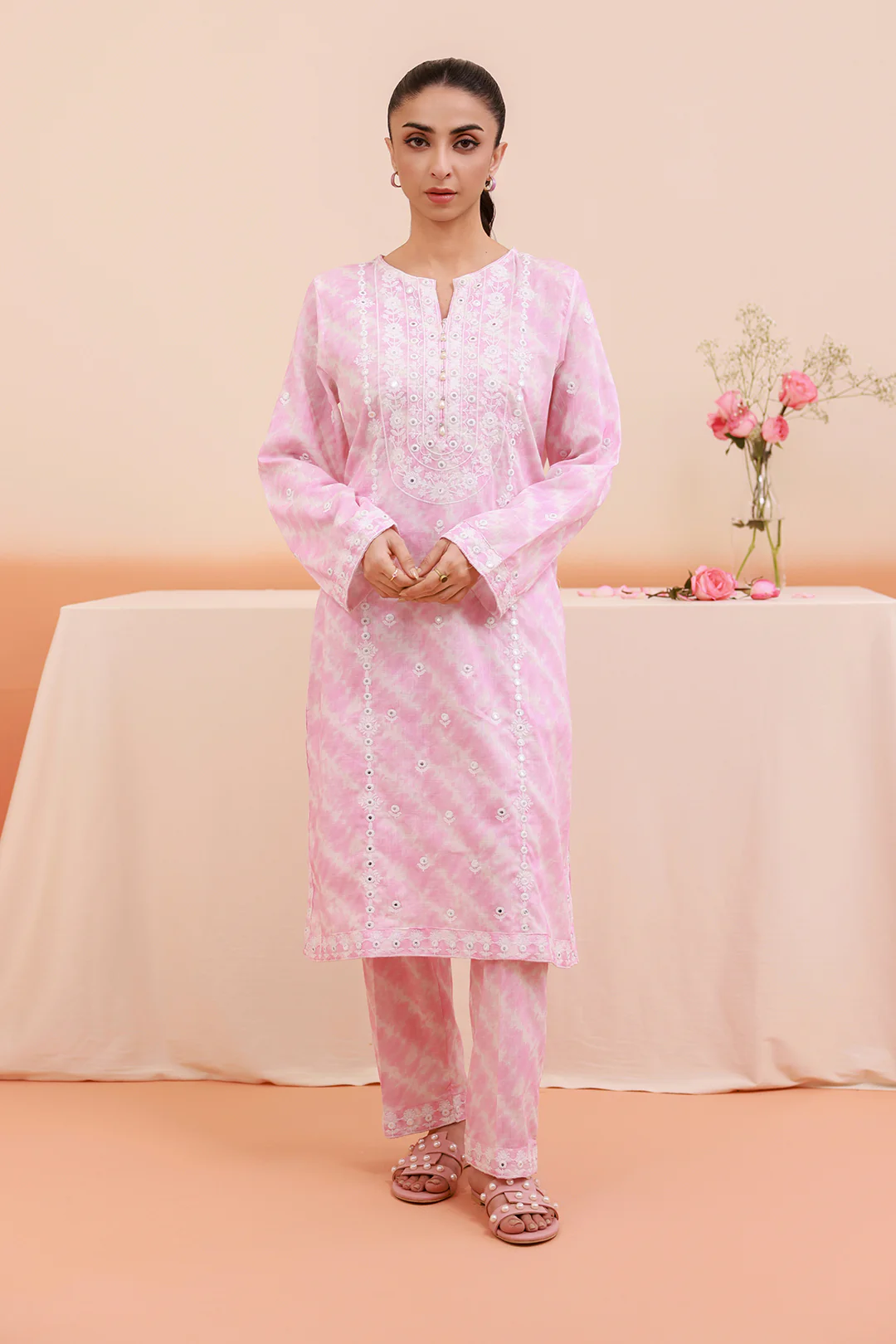 Embroidered Kurta Trouser - 3315