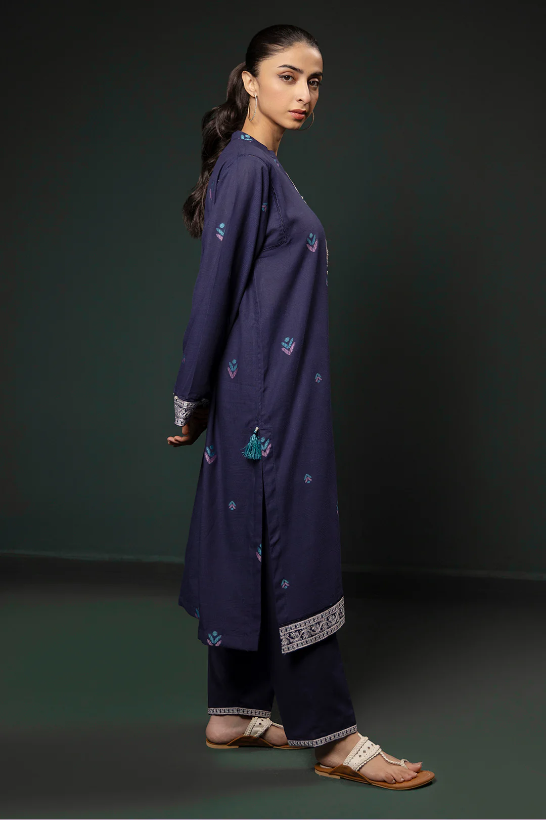 Embroidered Kurta Trouser - 3320 - Image 3