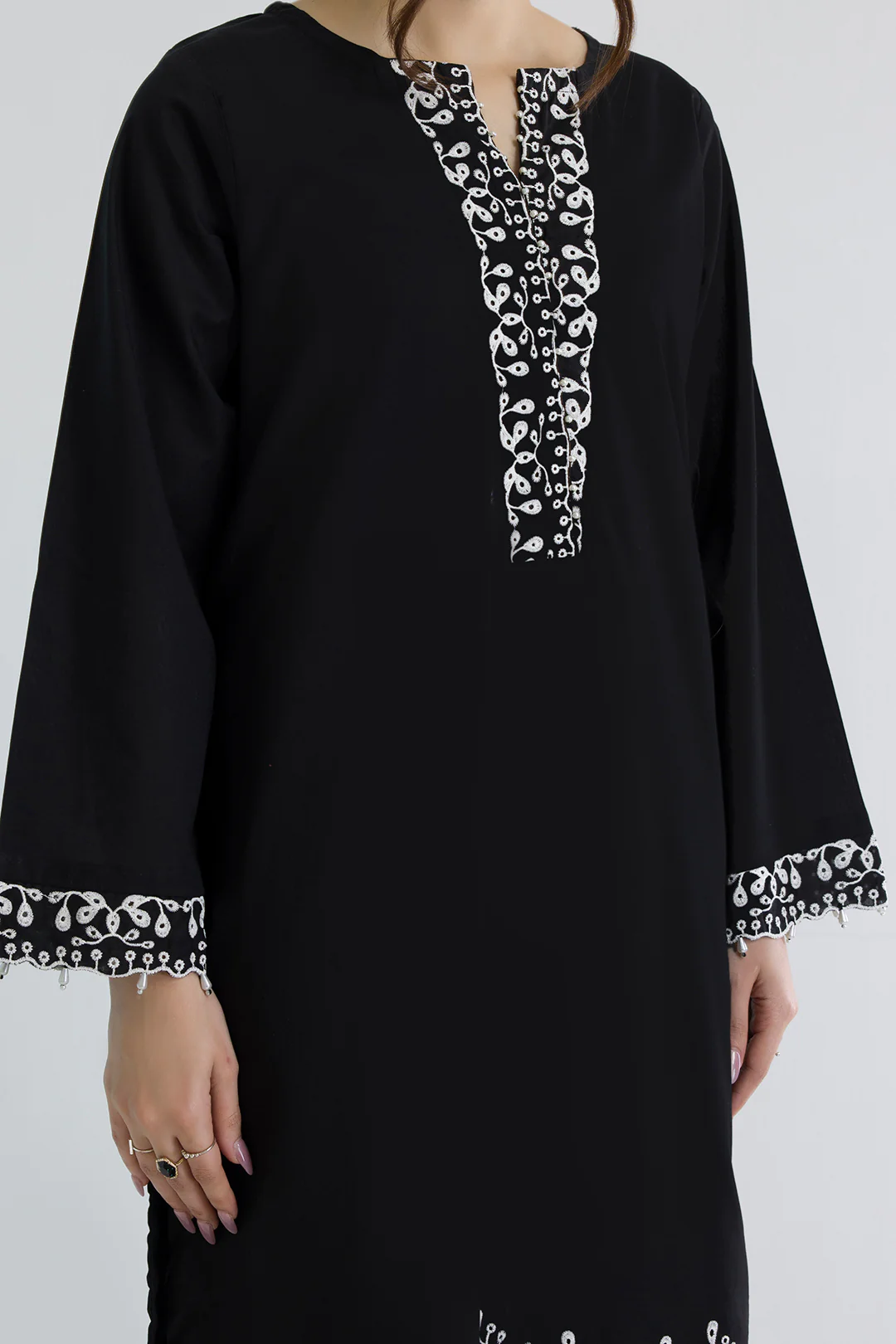 Embroidered Kurta Trouser - 2598 - Image 7