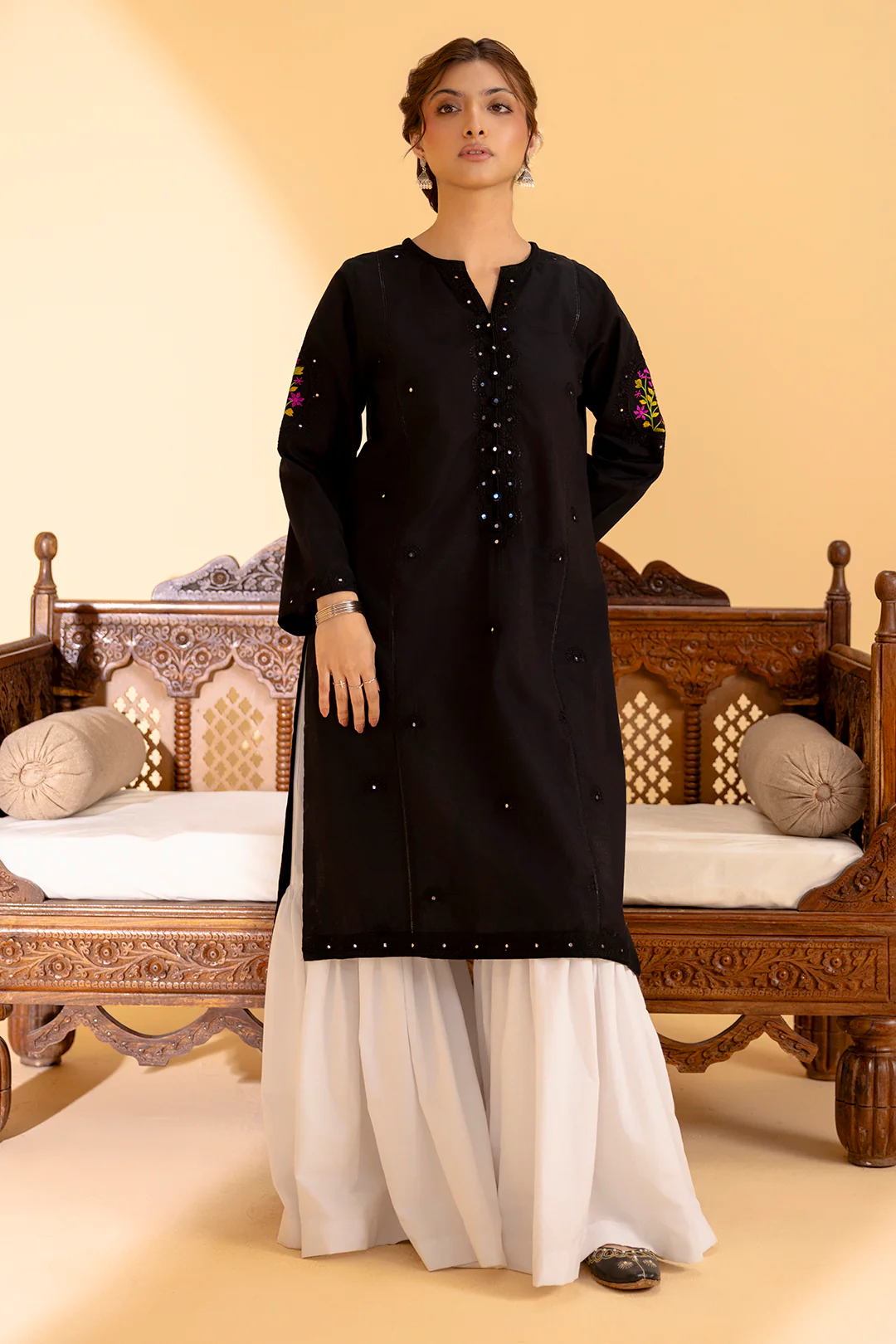 Embroidered Kurta - 2057 - Image 3