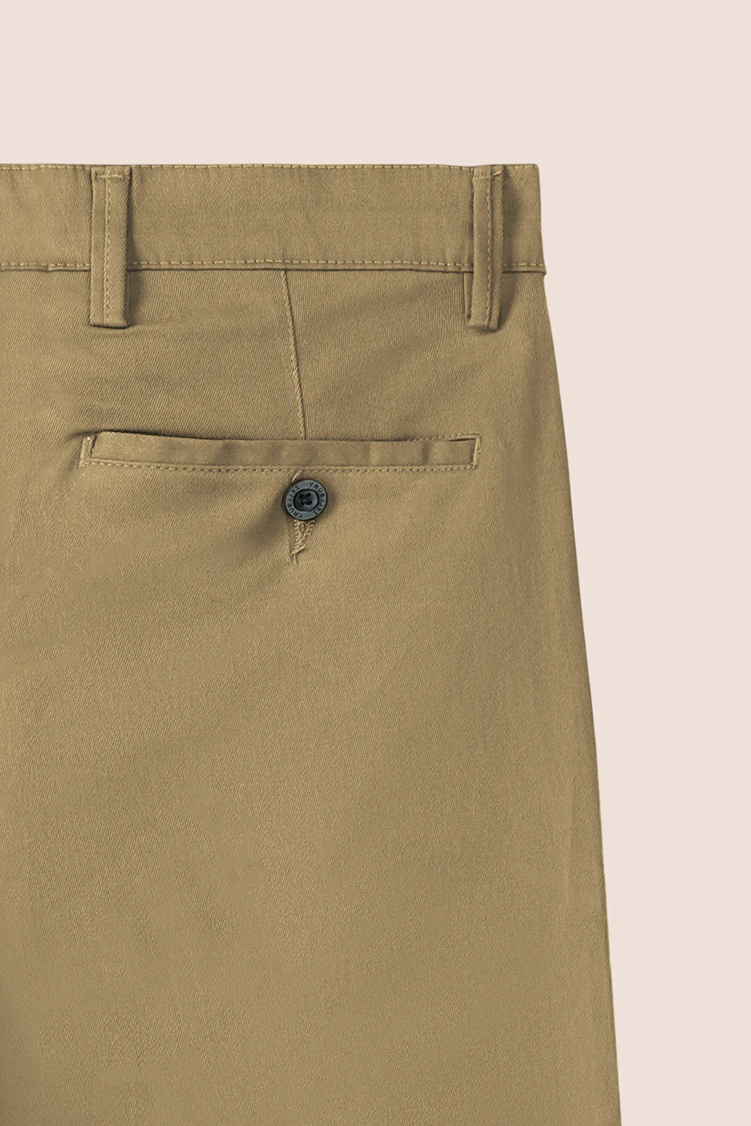 Essential Chino - E001 - Image 4