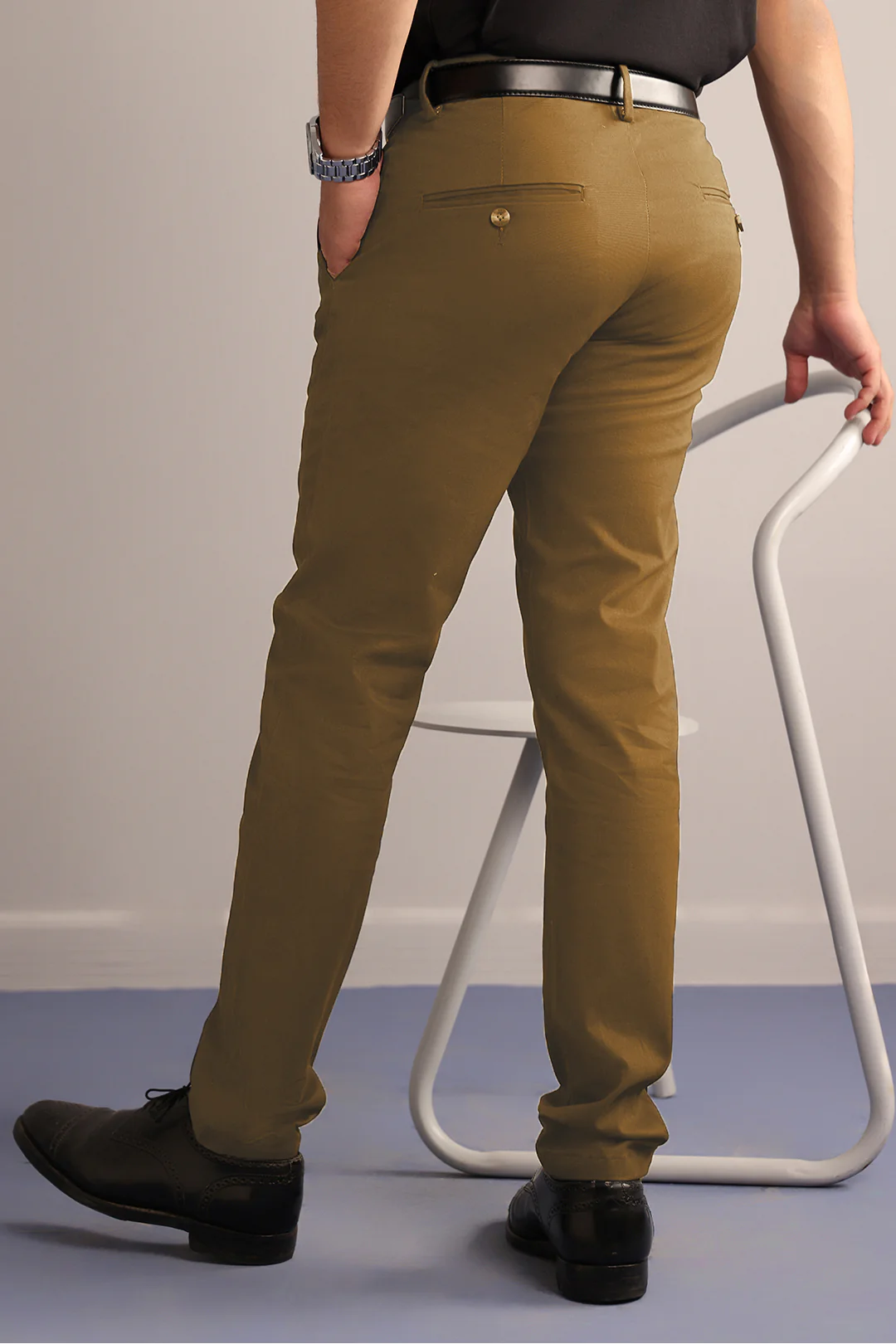 Essential Chino - E003 - Image 4