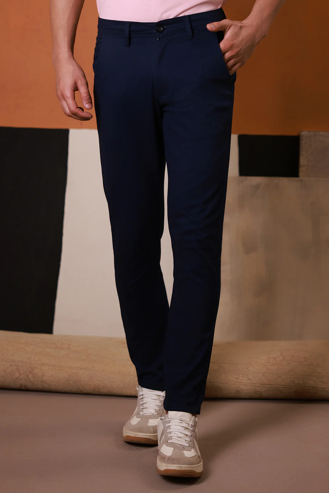 Essential Chino - E004 - Image 3