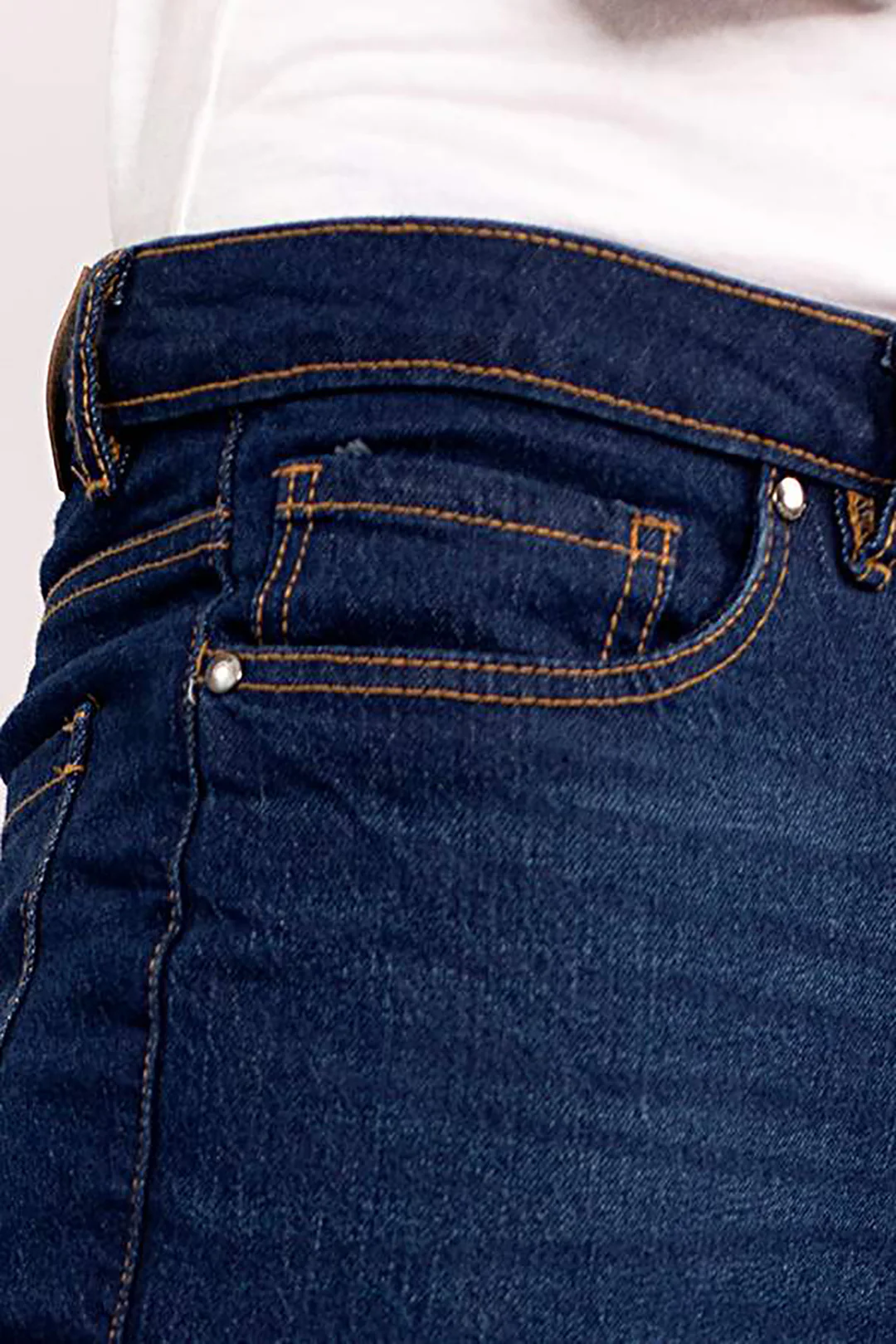 Essential Denim - 1010 - Image 3