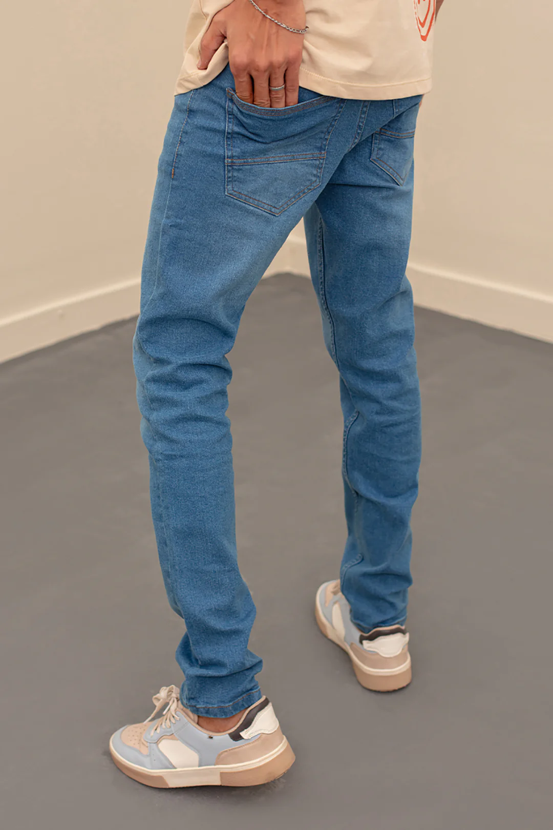Essential Denim - 1016 - Image 5