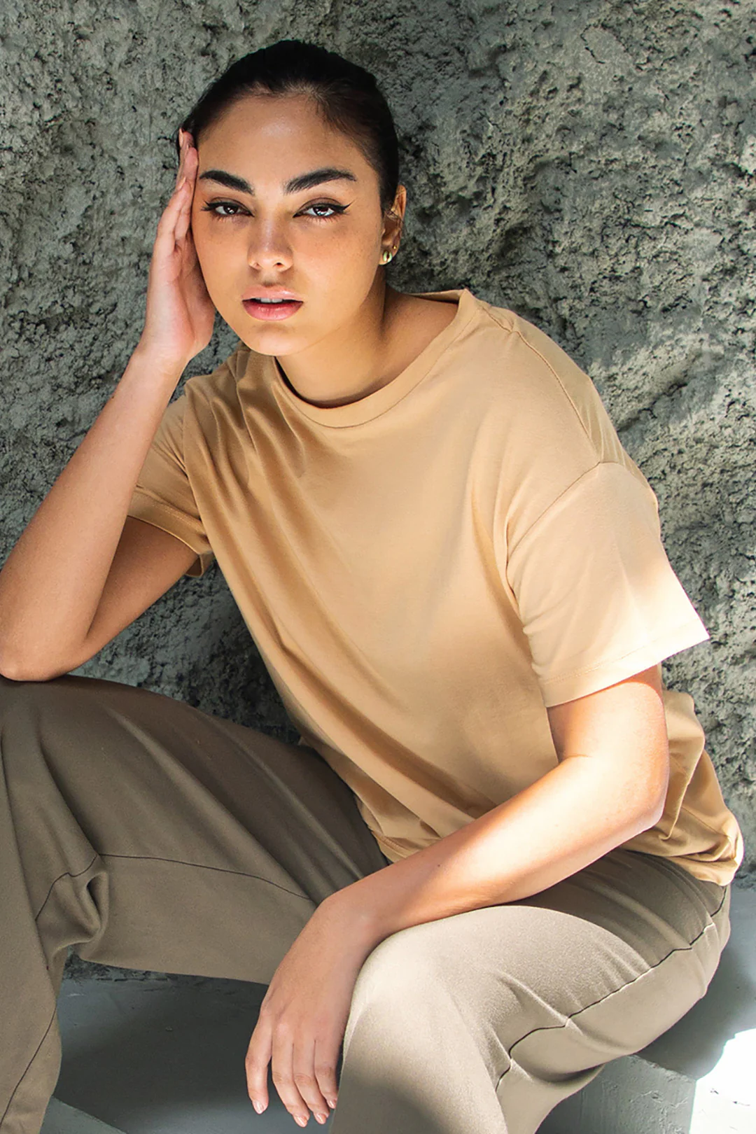 Essential T-shirt - B23 - Image 26