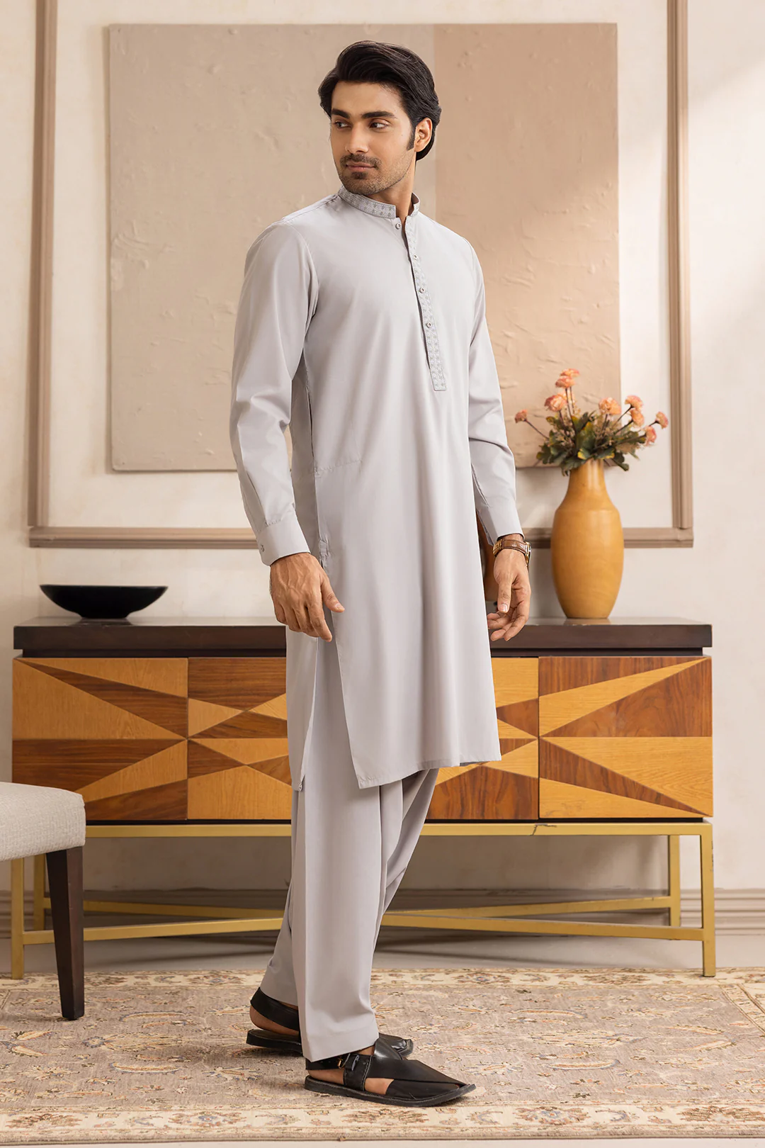 Express Shalwar Kameez - 6112 - Image 2