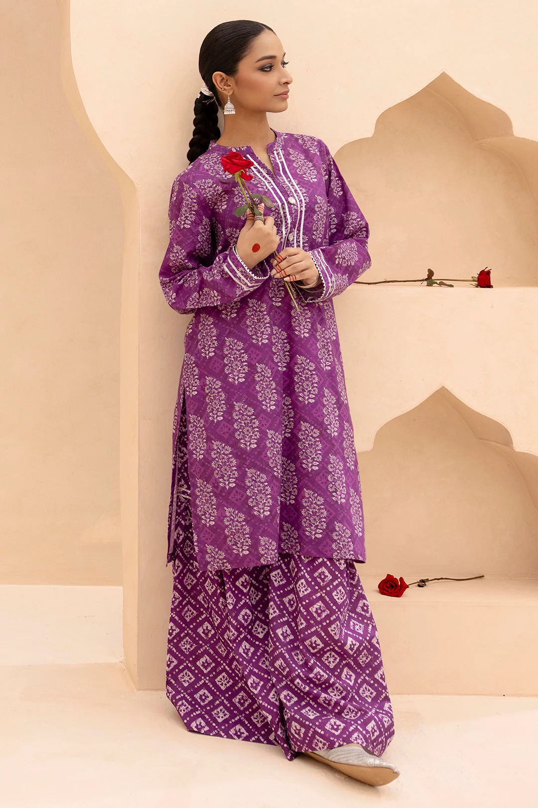 Gharara Suit - 1681 - Image 4
