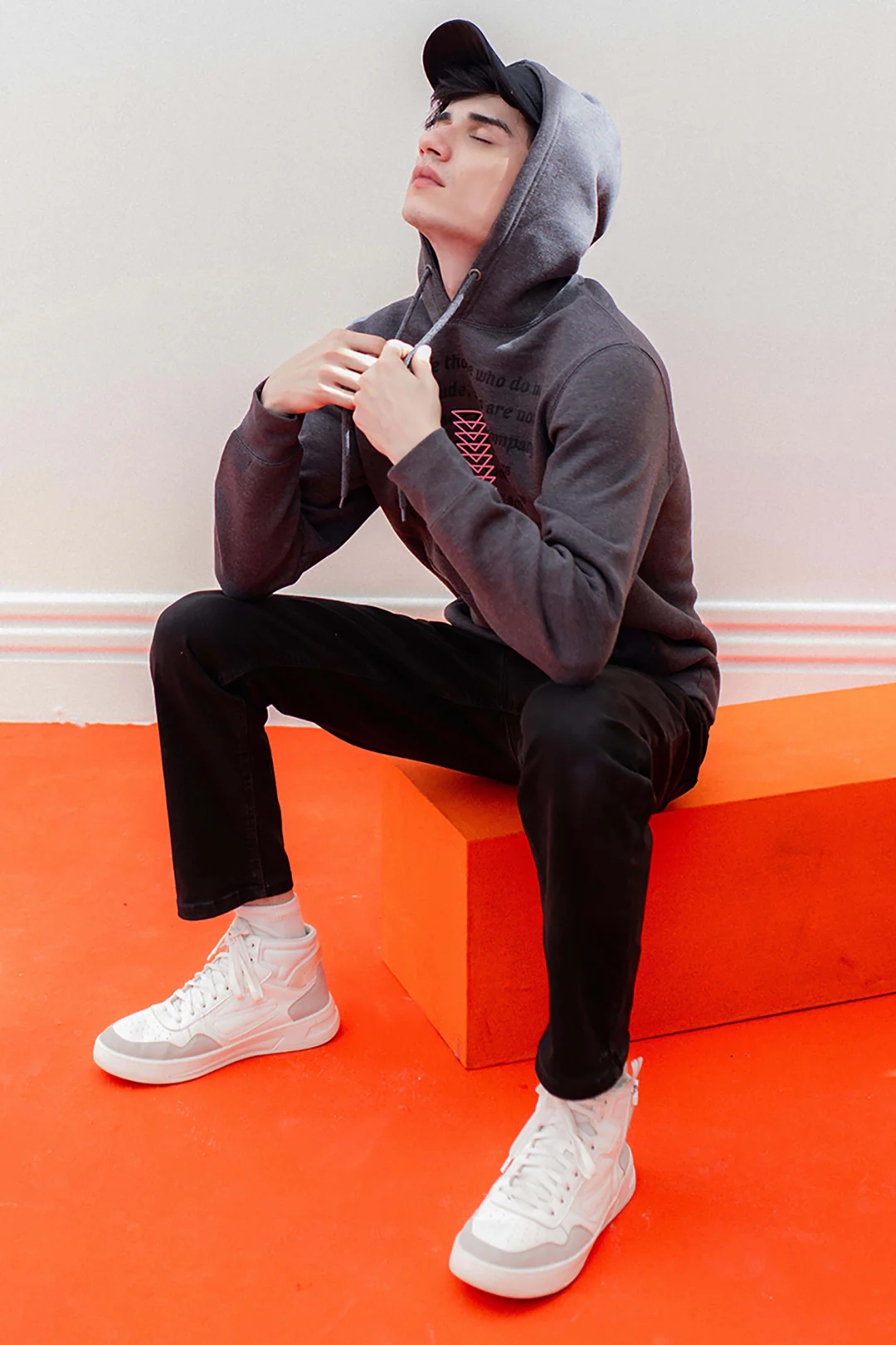 Graphic Hoodie - 0004 - Image 3
