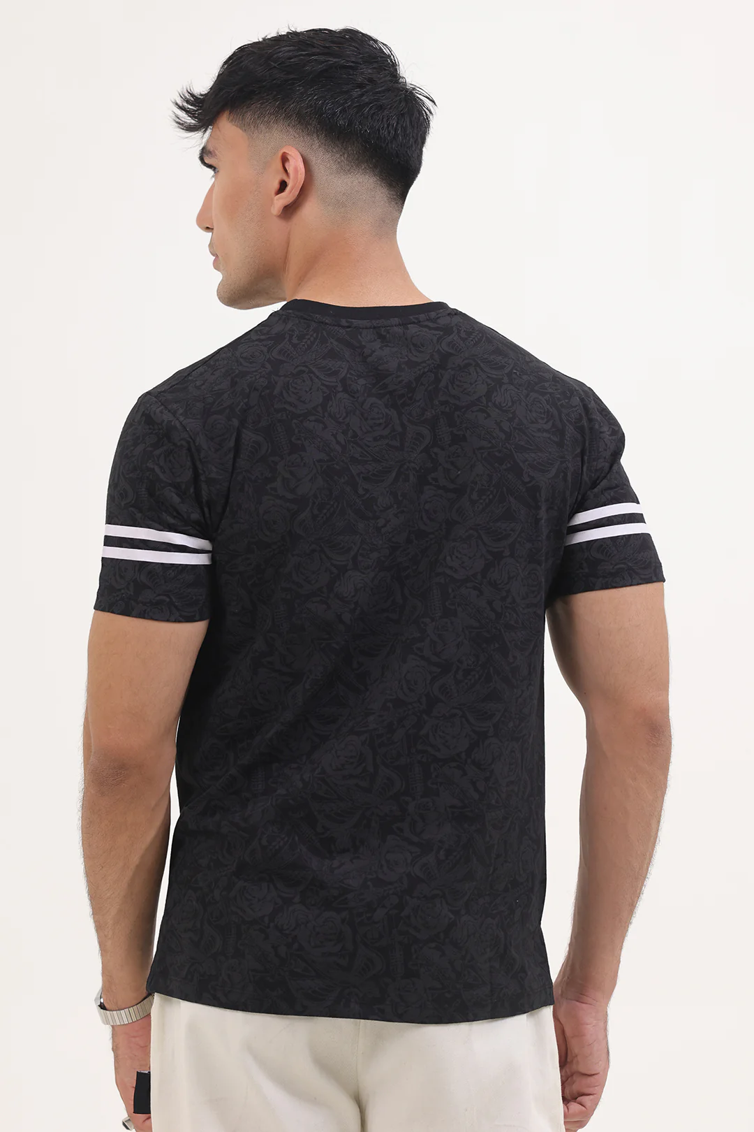 Graphic T-Shirt - R004 - Image 4