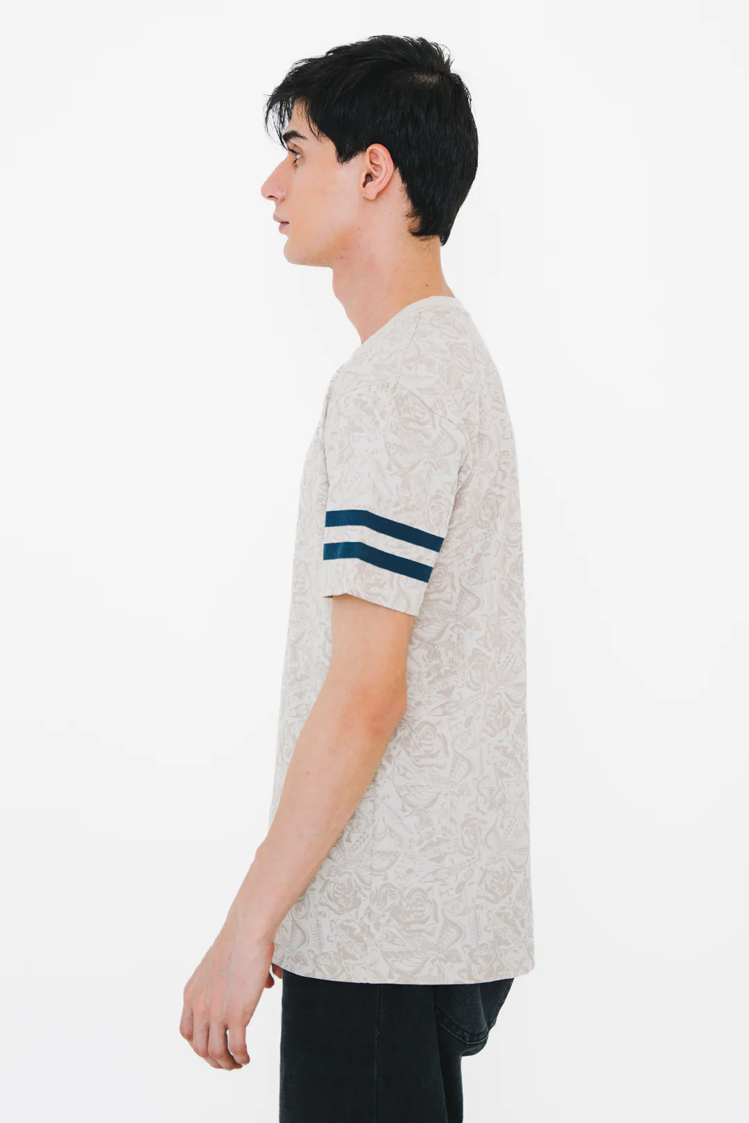 Graphic T-Shirt - R046 - Image 6