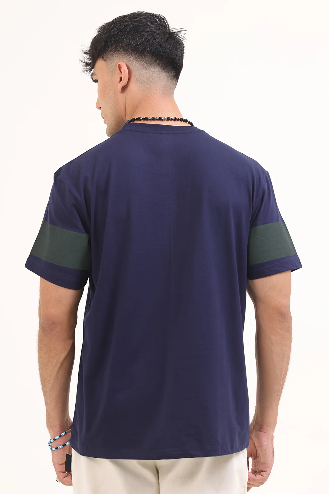 Graphic T-shirt - X006 - Image 4