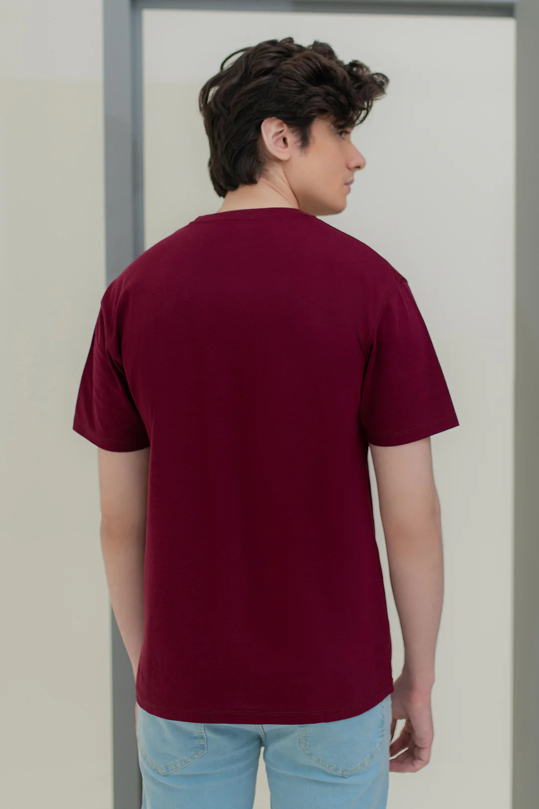 Graphic T-Shirt - R100 - Image 4
