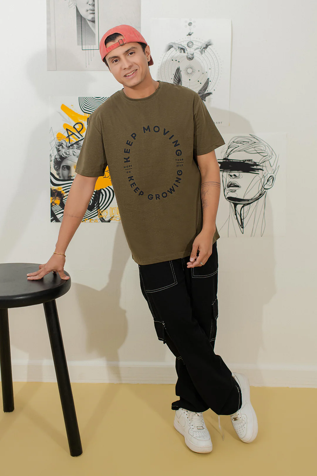 Graphic T-Shirt - R105 - Image 2