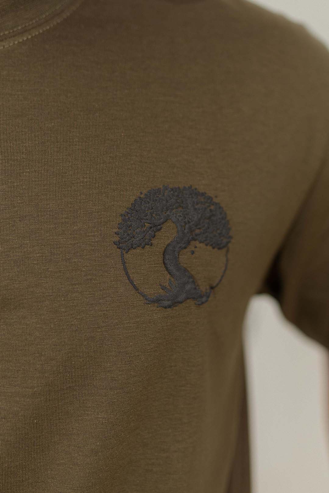 Graphic T-Shirt - R106 - Image 4